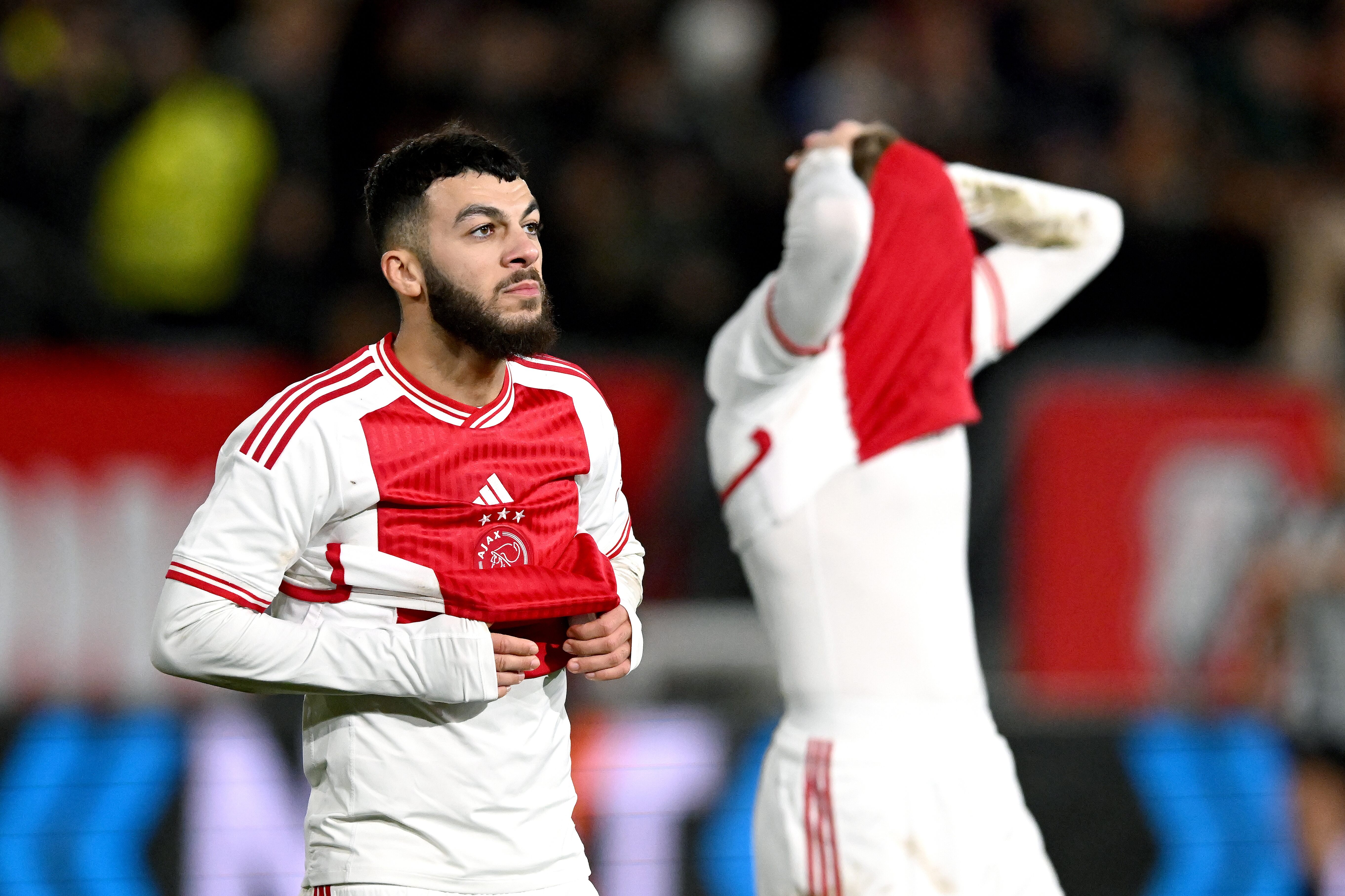 Ajax vive uma das maiores vergonhas de sua hist&oacute;ria e &eacute; eliminado por time amador (sim, amador)