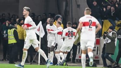 Stuttgart mant&eacute;m o embalo, despacha o Dortmund e avan&ccedil;a com autoridade &agrave;s quartas da Copa da Alemanha