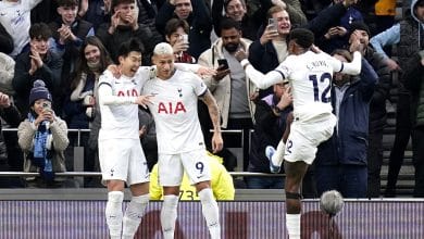 Richarlison marcou de novo, mas foi o goleiro Vicario quem garantiu a vit&oacute;ria do Tottenham sobre o Everton
