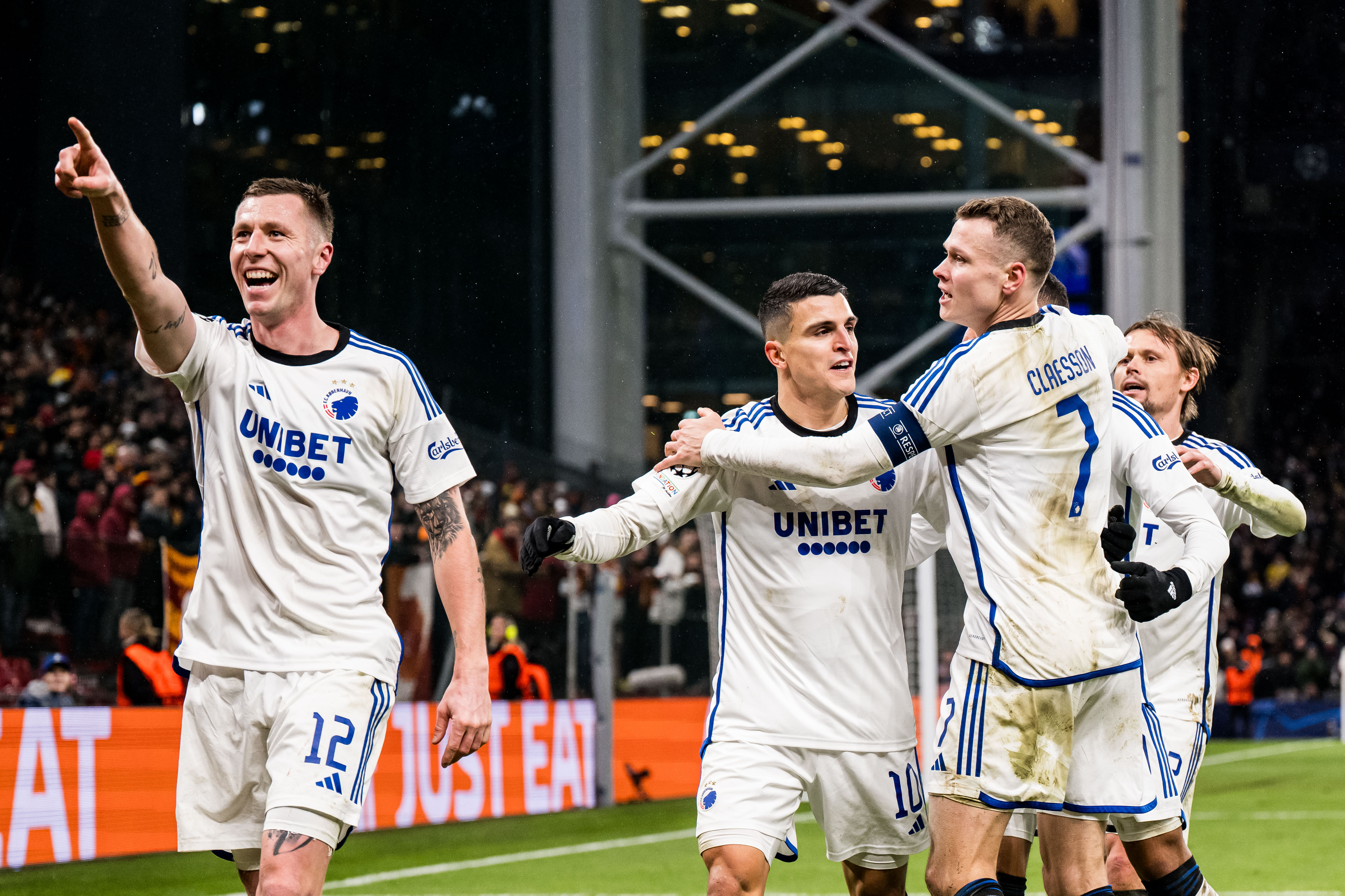 Copenhagen vence o Galatasaray e faz hist&oacute;ria ao avan&ccedil;ar &agrave;s oitavas da Champions pela segunda vez