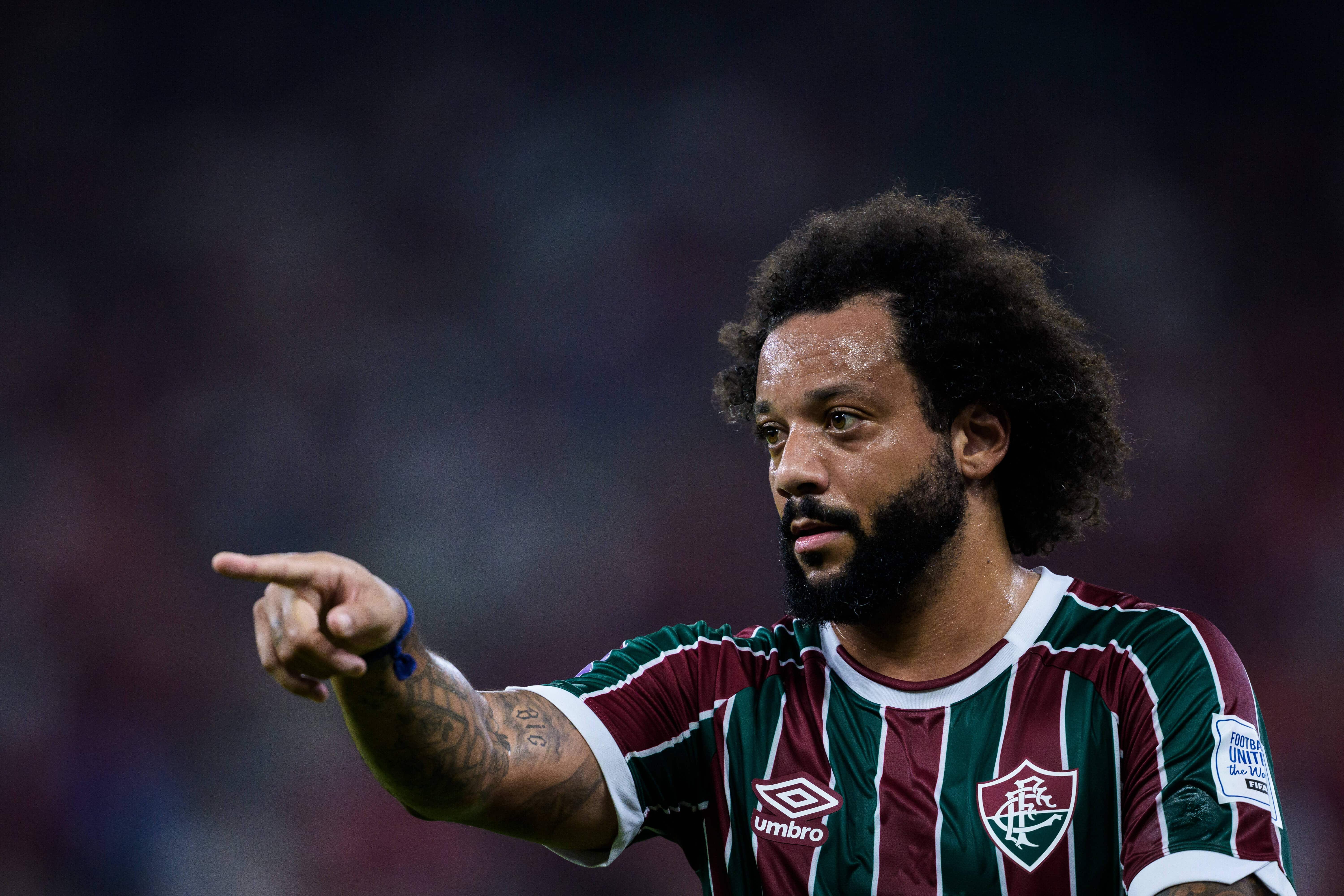 Caneta de Marcelo habilita sonho do Fluminense: o melhor lugar do mundo &eacute; um cora&ccedil;&atilde;o tricolor