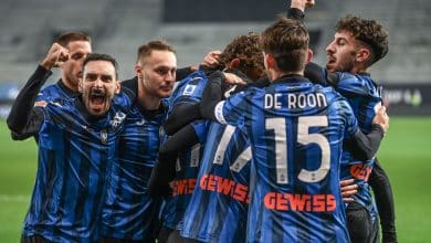 Atalanta venceu o Milan, chutou a freguesia para l&aacute; e de quebra se firmou no topo da tabela