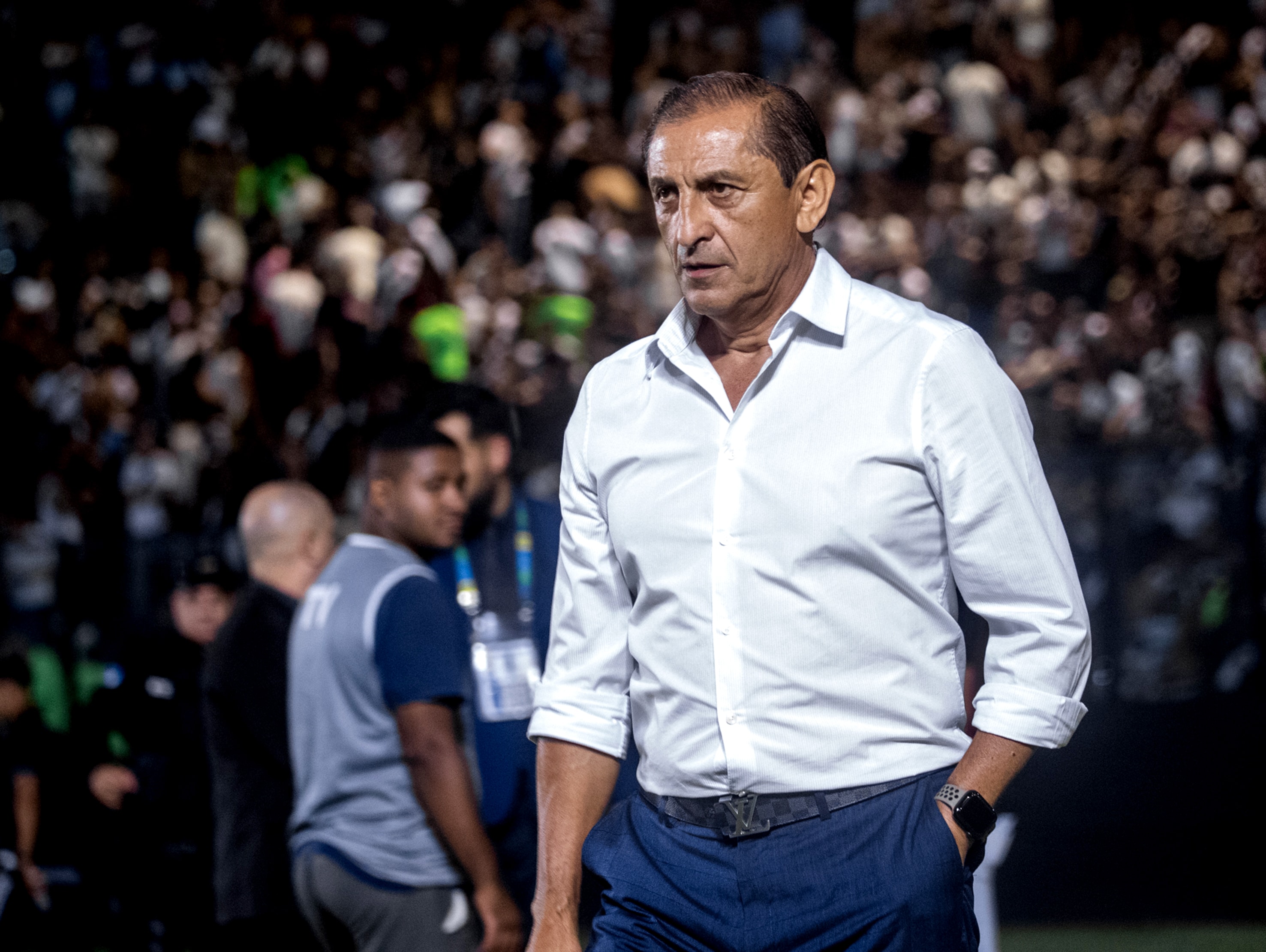 Vasco apostou na juventude de Barbieri, mas foi a experi&ecirc;ncia de Ram&oacute;n Diaz que salvou o ano do clube