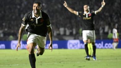 Drama at&eacute; os minutos finais da &uacute;ltima rodada representa Brasileiro ruim, mas valente, do Vasco