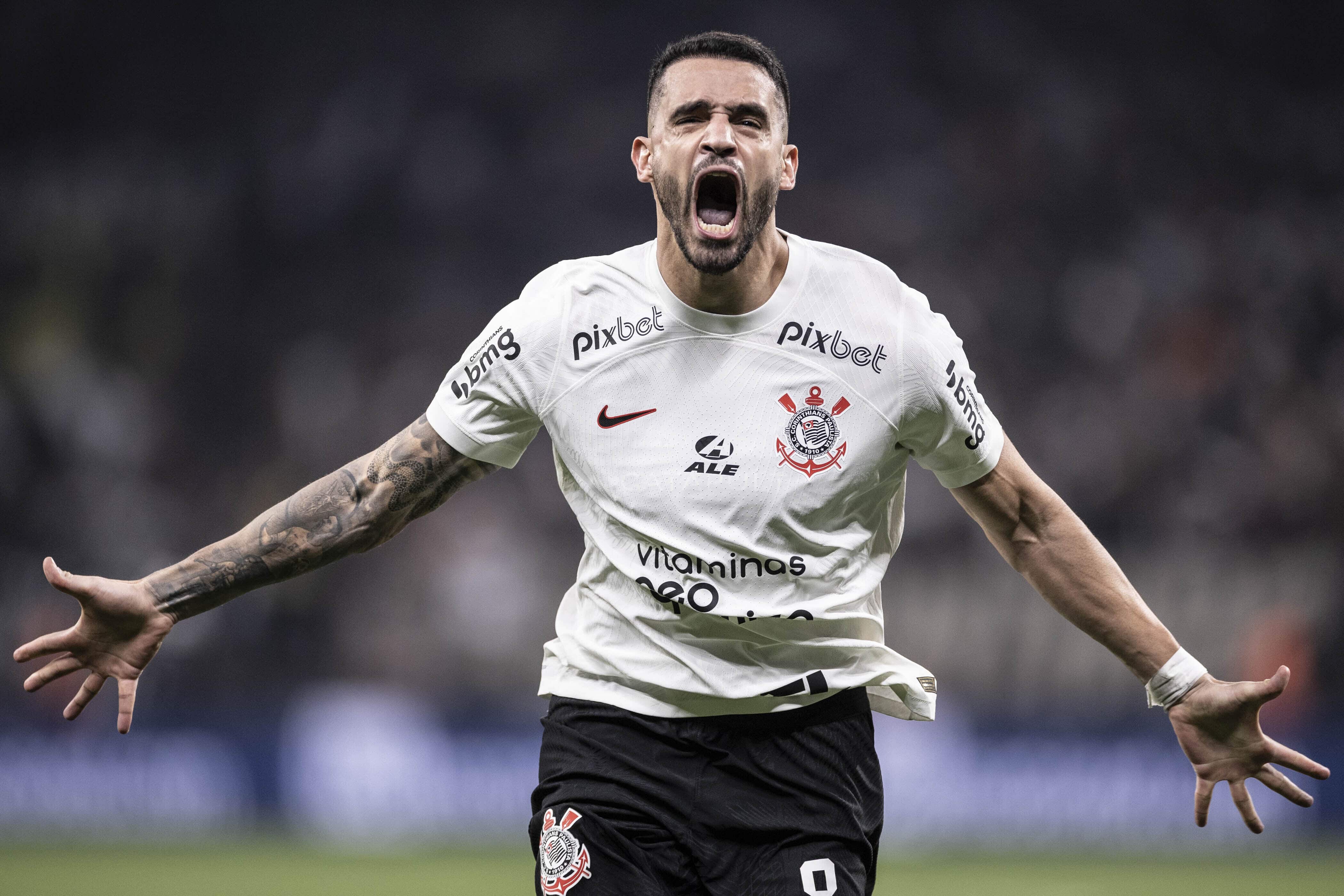 Sem &iacute;dolos e iniciando a reformula&ccedil;&atilde;o prometida pela nova gest&atilde;o, Corinthians vai penar para achar reposi&ccedil;&otilde;es