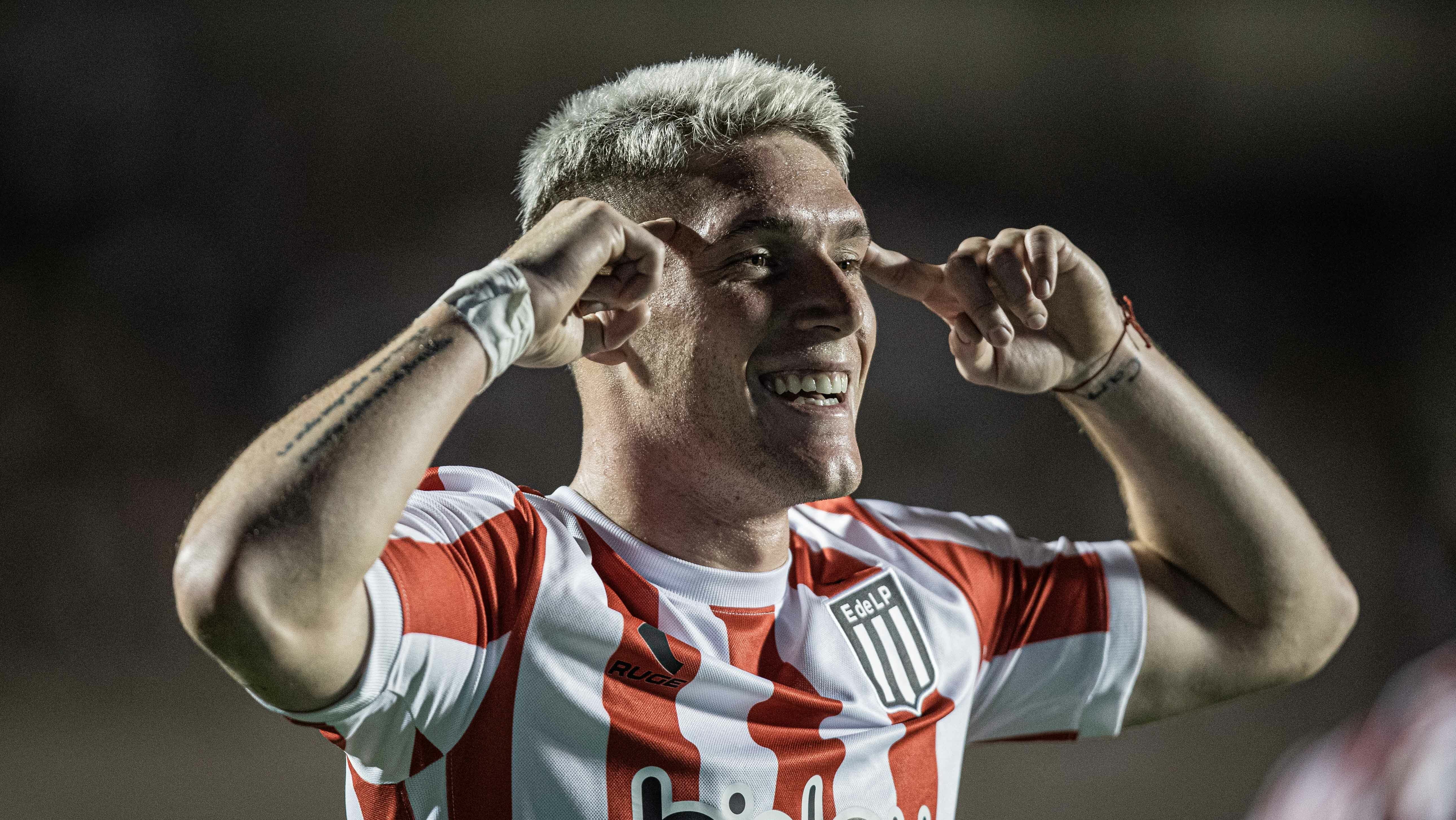 Portugal, Espanha ou Inglaterra? Futuro de Rollheiser &eacute; incerto, mas interessados n&atilde;o faltam