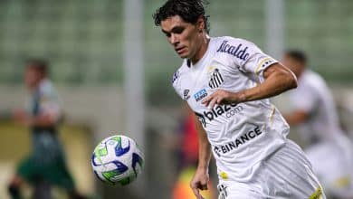 Sistema defensivo do Santos foi uma verdadeira peneira e contribuiu para o rebaixamento no Brasileiro
