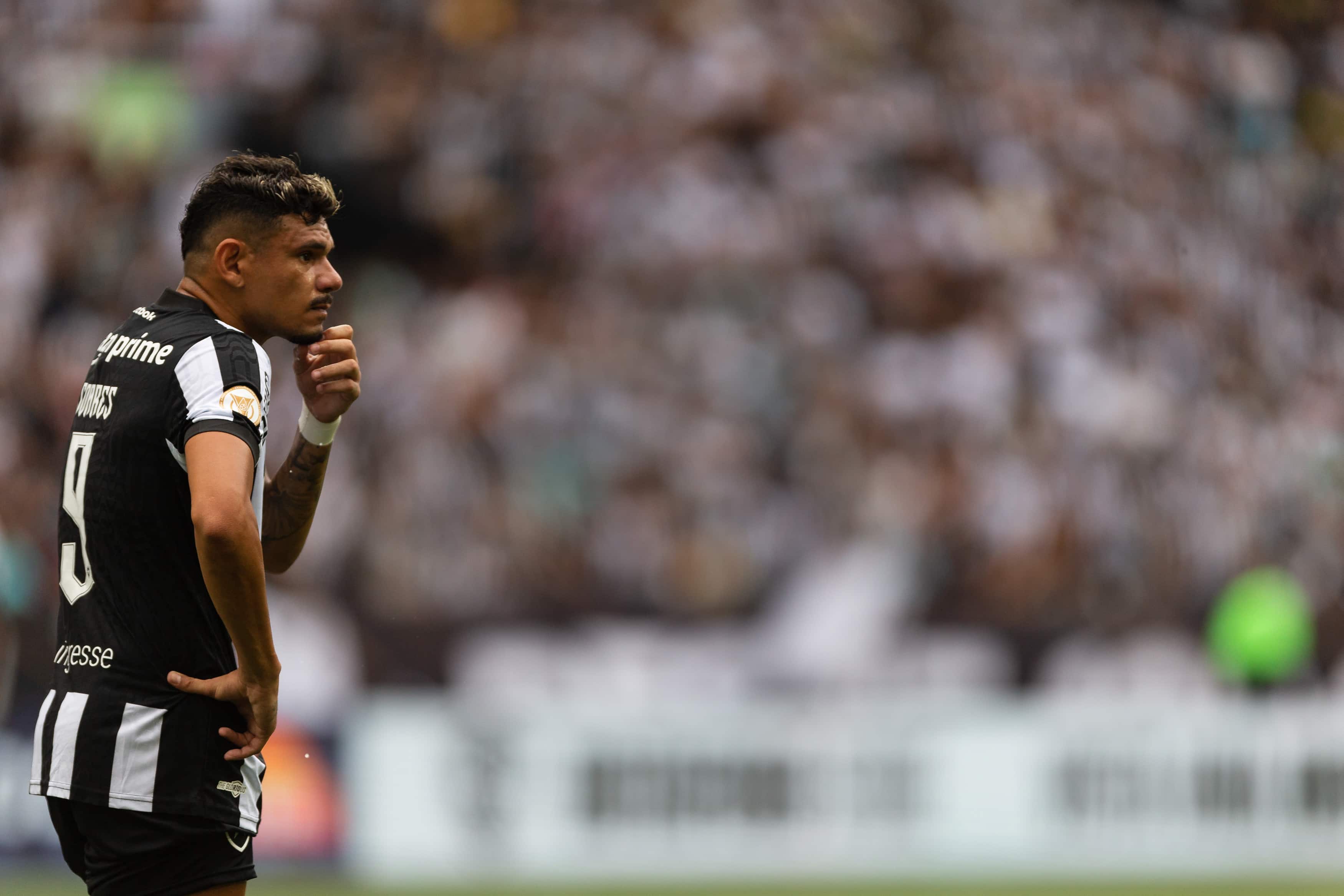 Em clima de fim de festa, Botafogo pode enfrentar o Cruzeiro j&aacute; sem chances reais de t&iacute;tulo