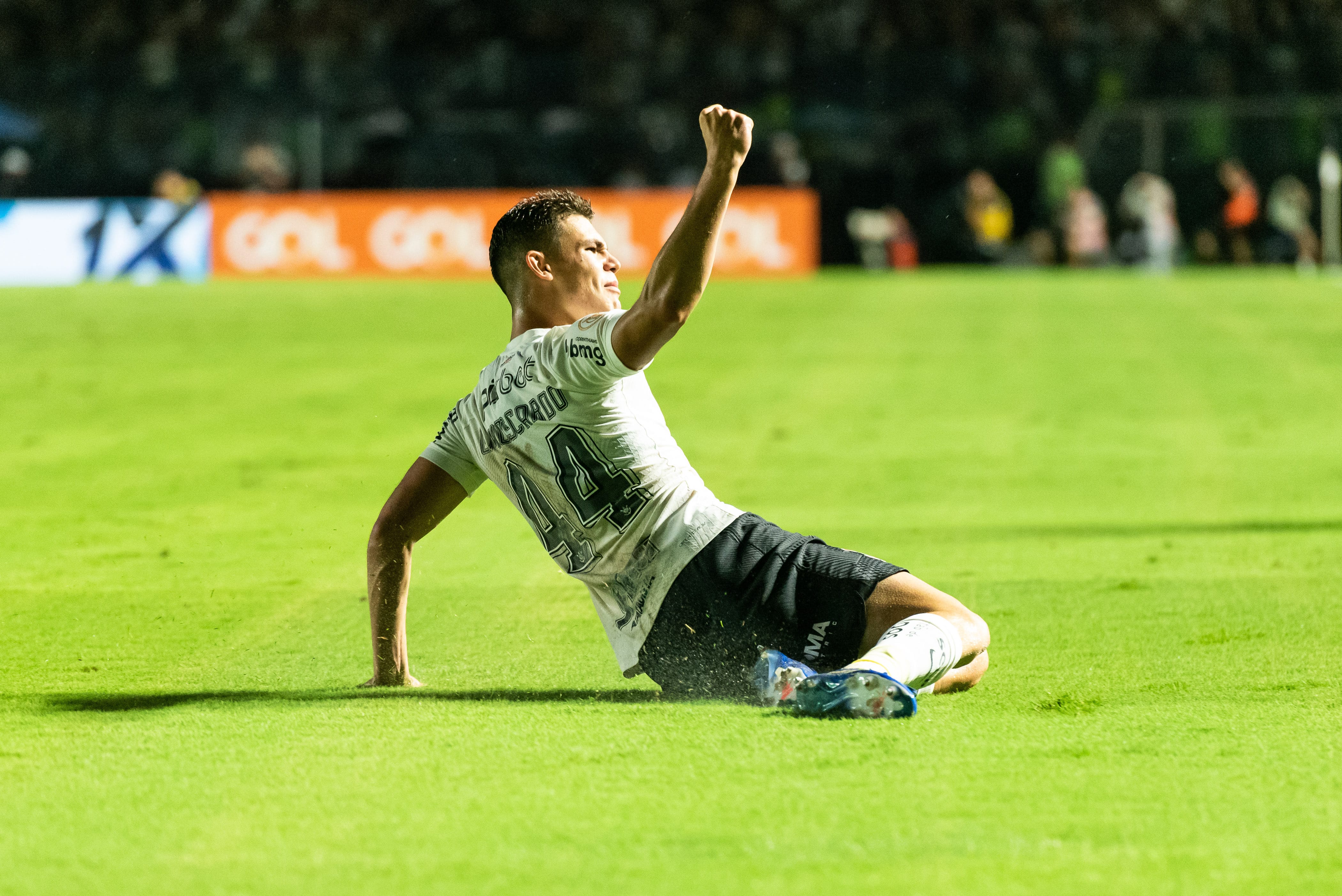 Moscardo n&atilde;o est&aacute; mais com a cabe&ccedil;a no Corinthians e ser&aacute; negociado &mdash; resta saber por quanto