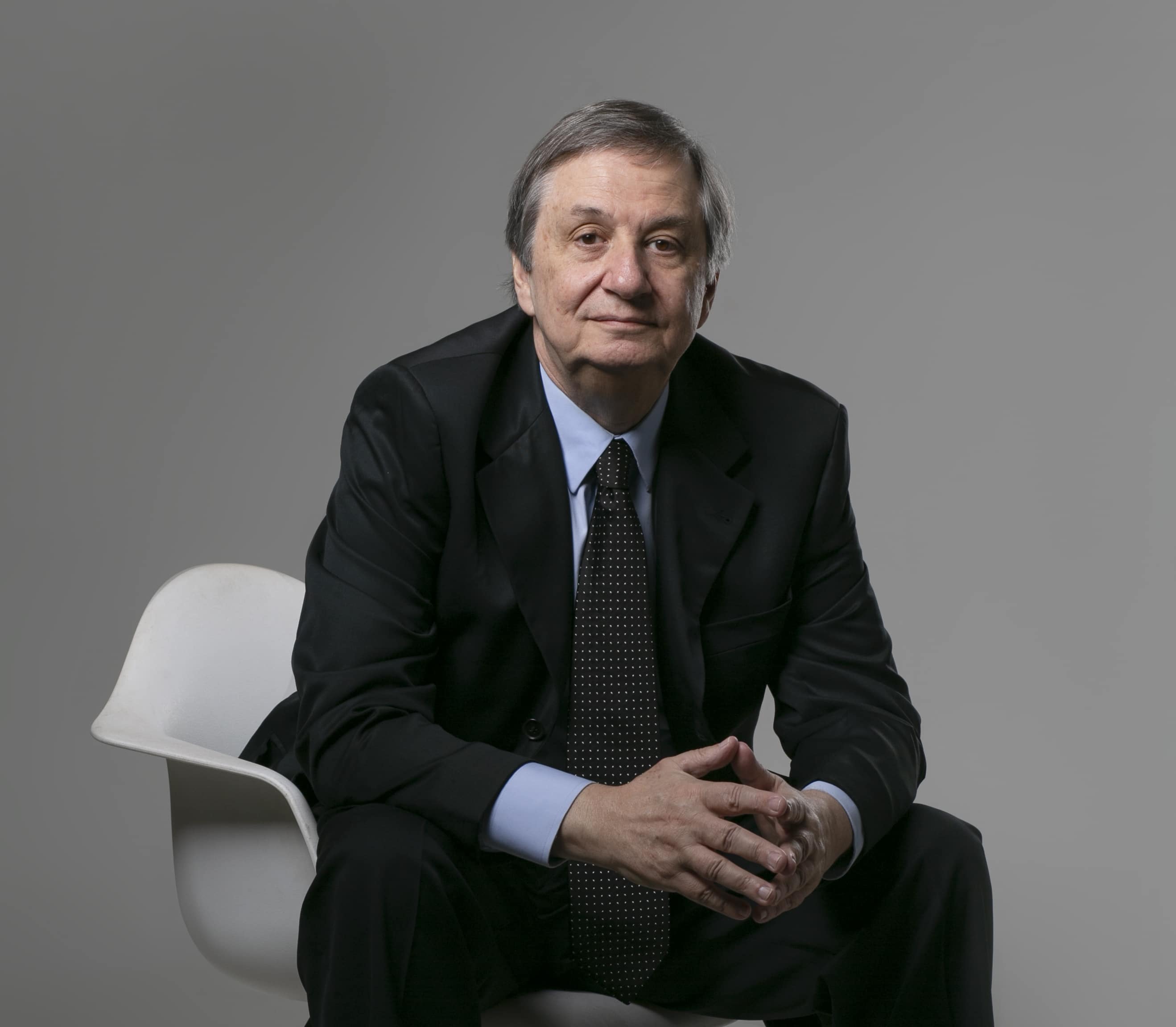 Maur&iacute;cio Maruca, candidato &agrave; presid&ecirc;ncia do Santos, afirma ter verba para contrata&ccedil;&otilde;es no in&iacute;cio da gest&atilde;o