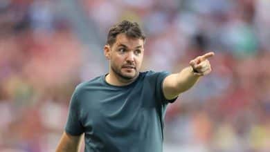 Cruzeiro se acerta com Nicol&aacute;s Larcam&oacute;n e tem novo t&eacute;cnico para 2024