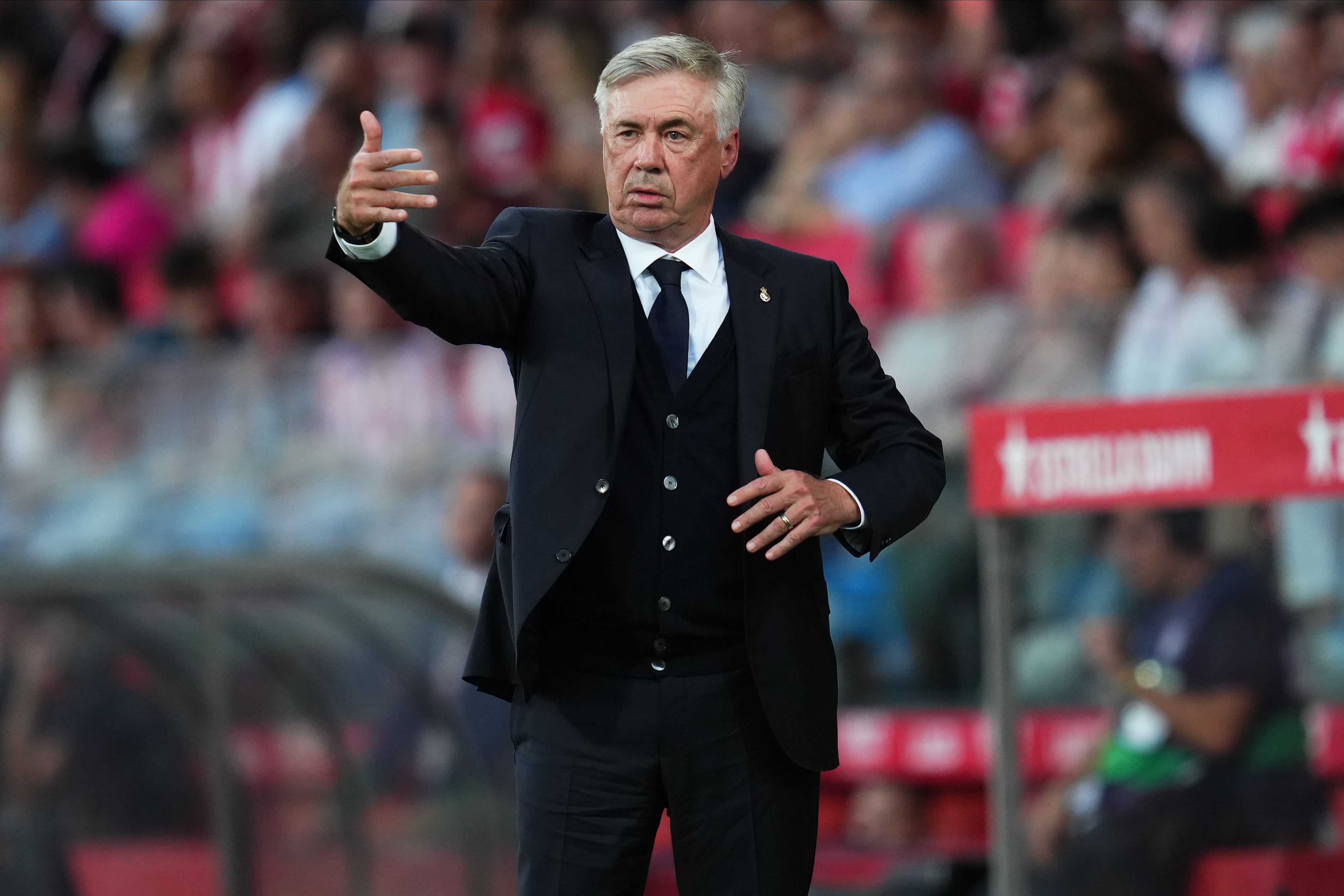 Real Madrid supera aus&ecirc;ncias de Courtois e Milit&atilde;o, se mantendo como defesa mais s&oacute;lida da Europa