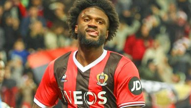 Camisa 9 precisa de dois toques na bola para definir a vit&oacute;ria do Nice sobre o Lens na Ligue 1