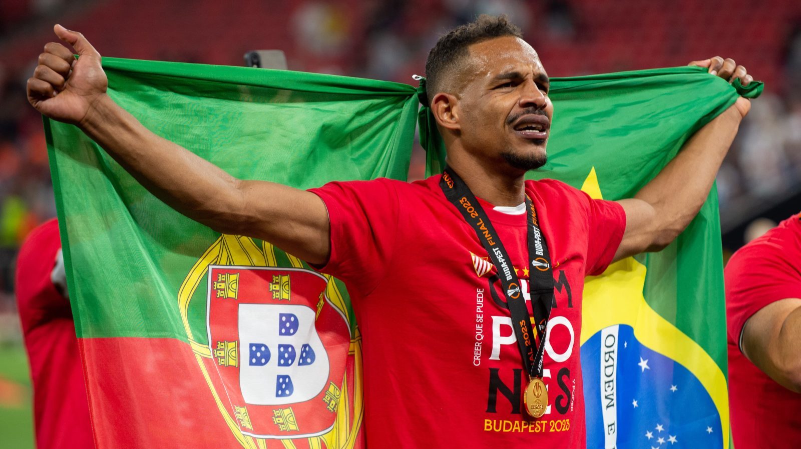 Movimenta&ccedil;&otilde;es do Cruzeiro no mercado mostram que promessa de Ronaldo deve ser cumprida