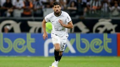 Trajet&oacute;ria inconstante de Bruno Mendez no Corinthians teve final melanc&oacute;lico com sa&iacute;da silenciosa