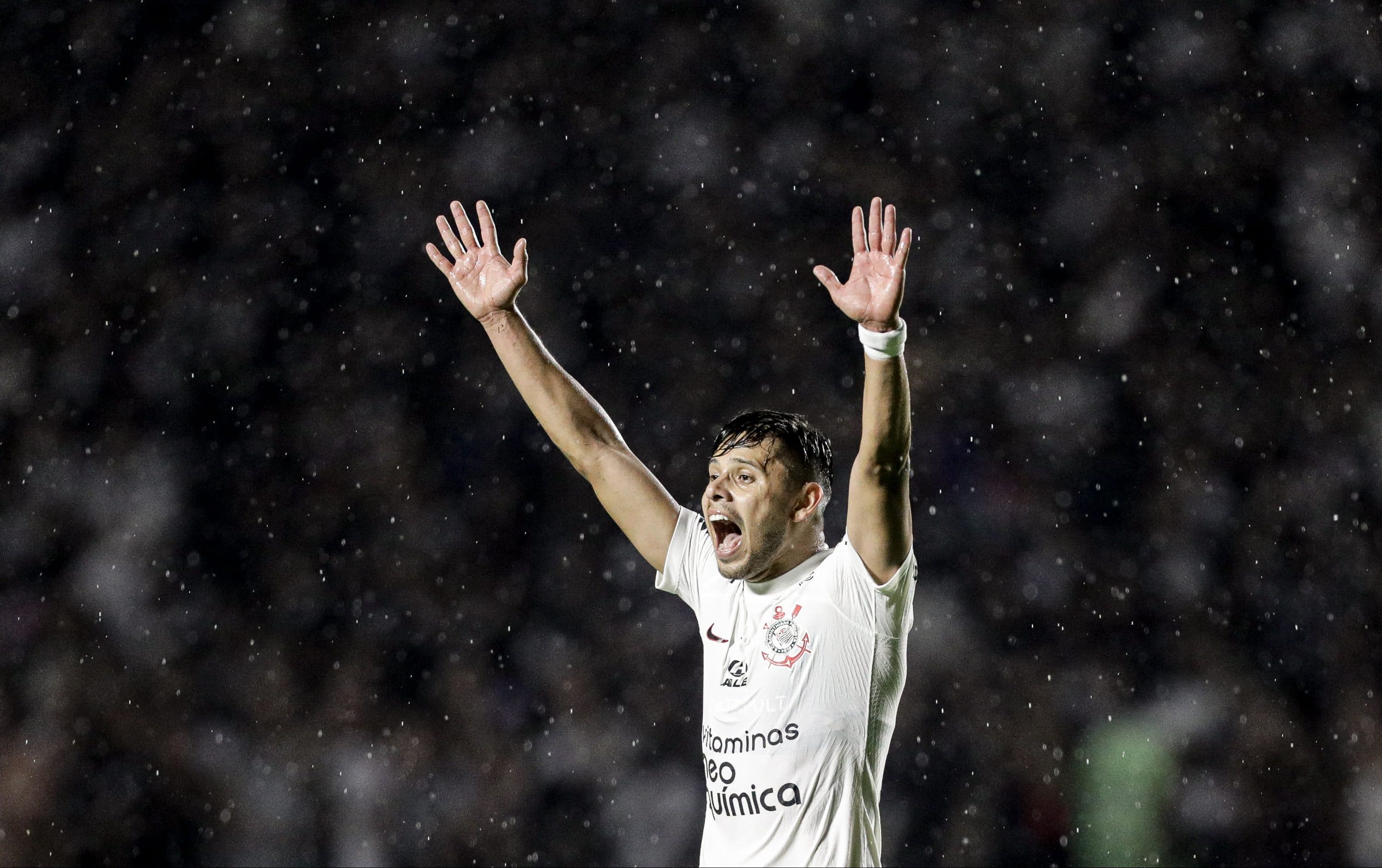 Romero passou de questionado no Corinthians para &lsquo;salvador&rsquo; da continuidade na S&eacute;rie A