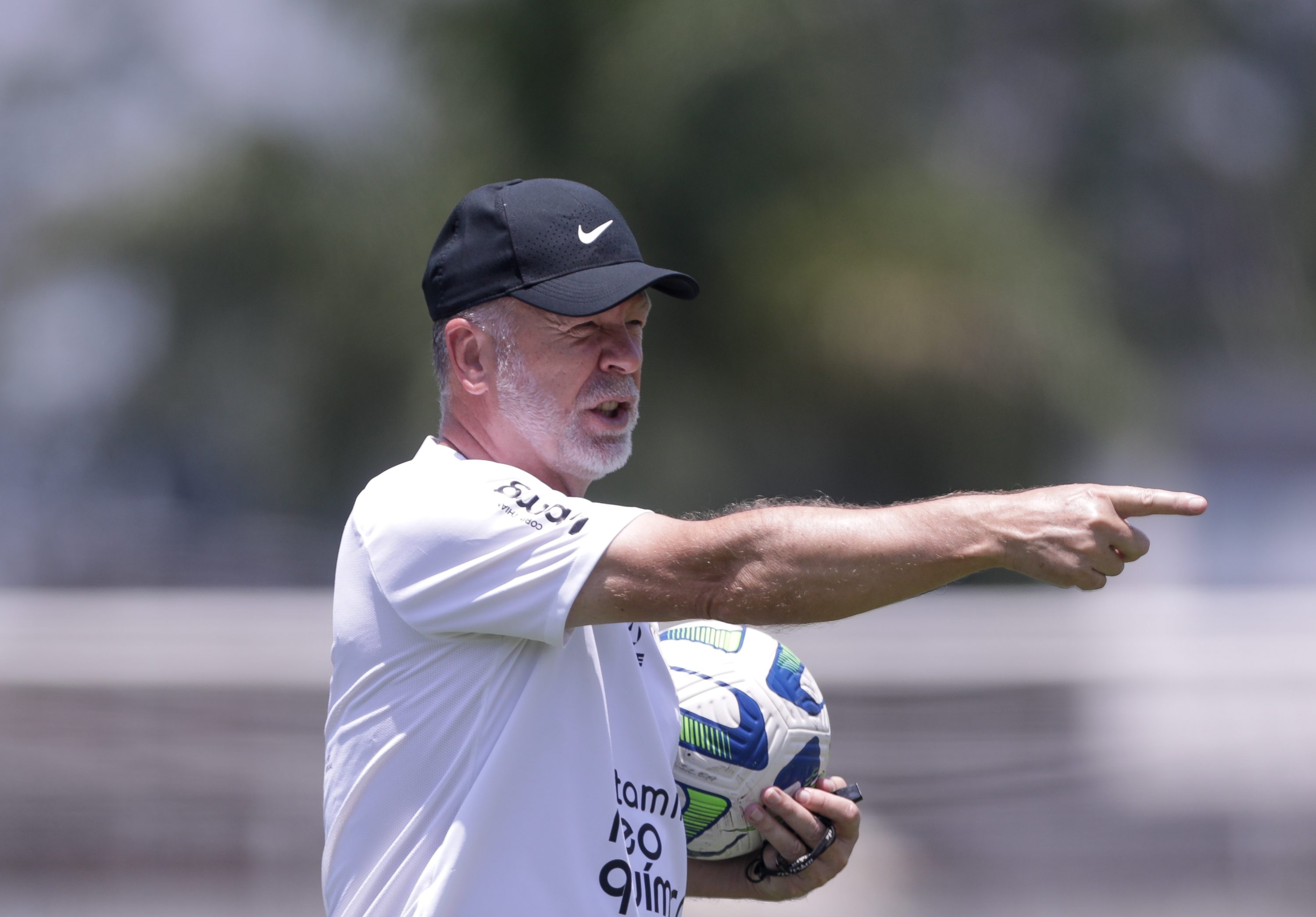 Mercado da bola: quem o Corinthians contratou?