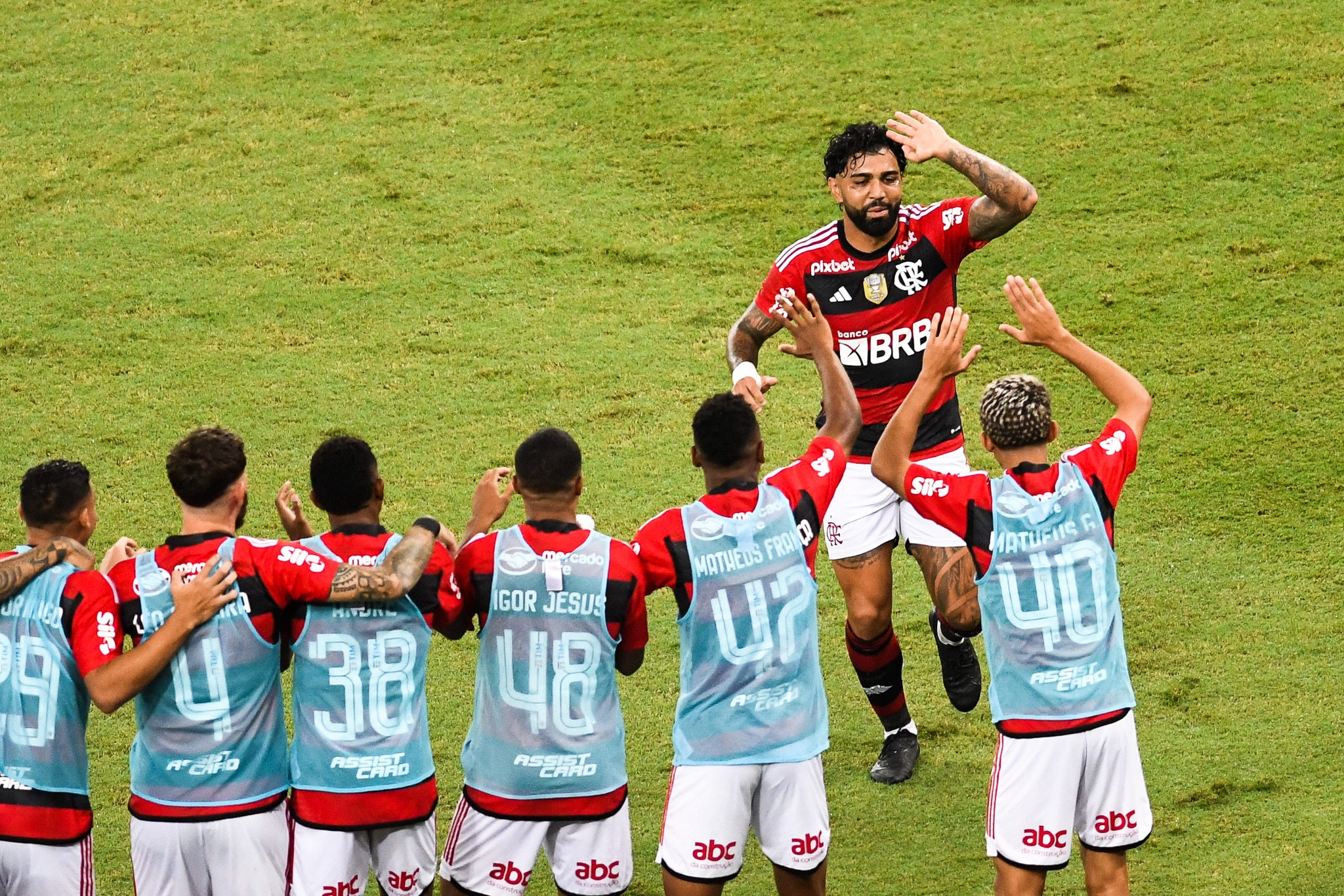 O que Gabigol precisa fazer para recuperar espa&ccedil;o e dar retorno ao Flamengo em 2024