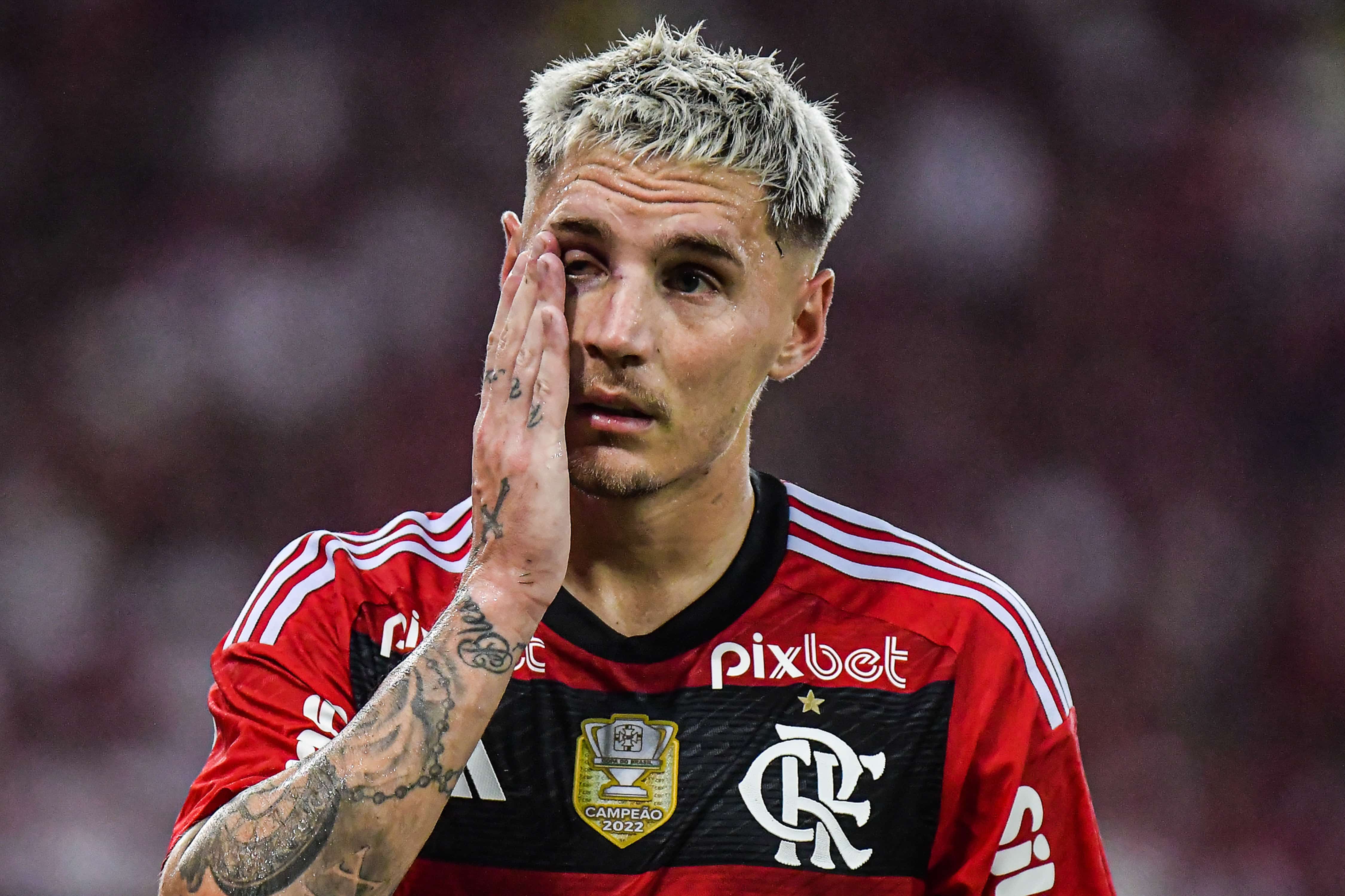 Prioridades do Flamengo na janela se desenham em nomes, mas lateral-direita &eacute; inc&oacute;gnita