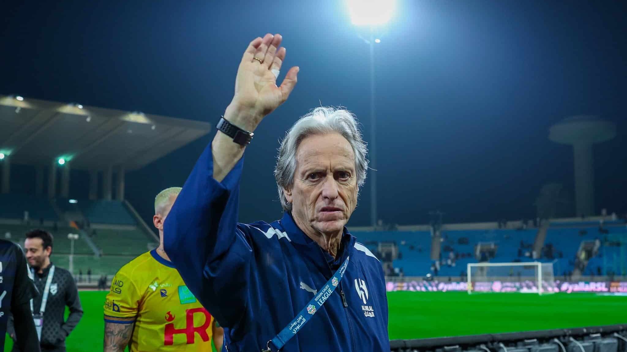 De &lsquo;quase demitido&rsquo; a 15 vit&oacute;rias seguidas: a montanha russa de Jorge Jesus no Al-Hilal