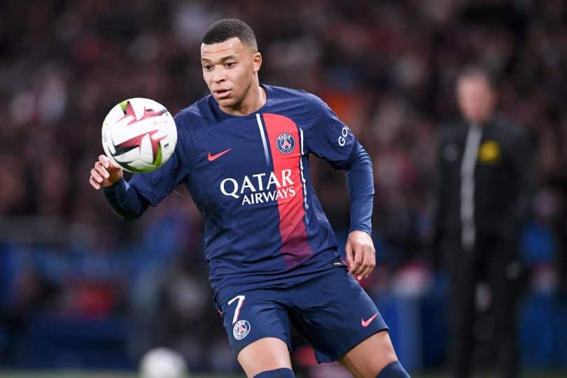 Confira uma lista de 10 jogadores do futebol europeu que podem assinar pré-contrato a partir de janeiro