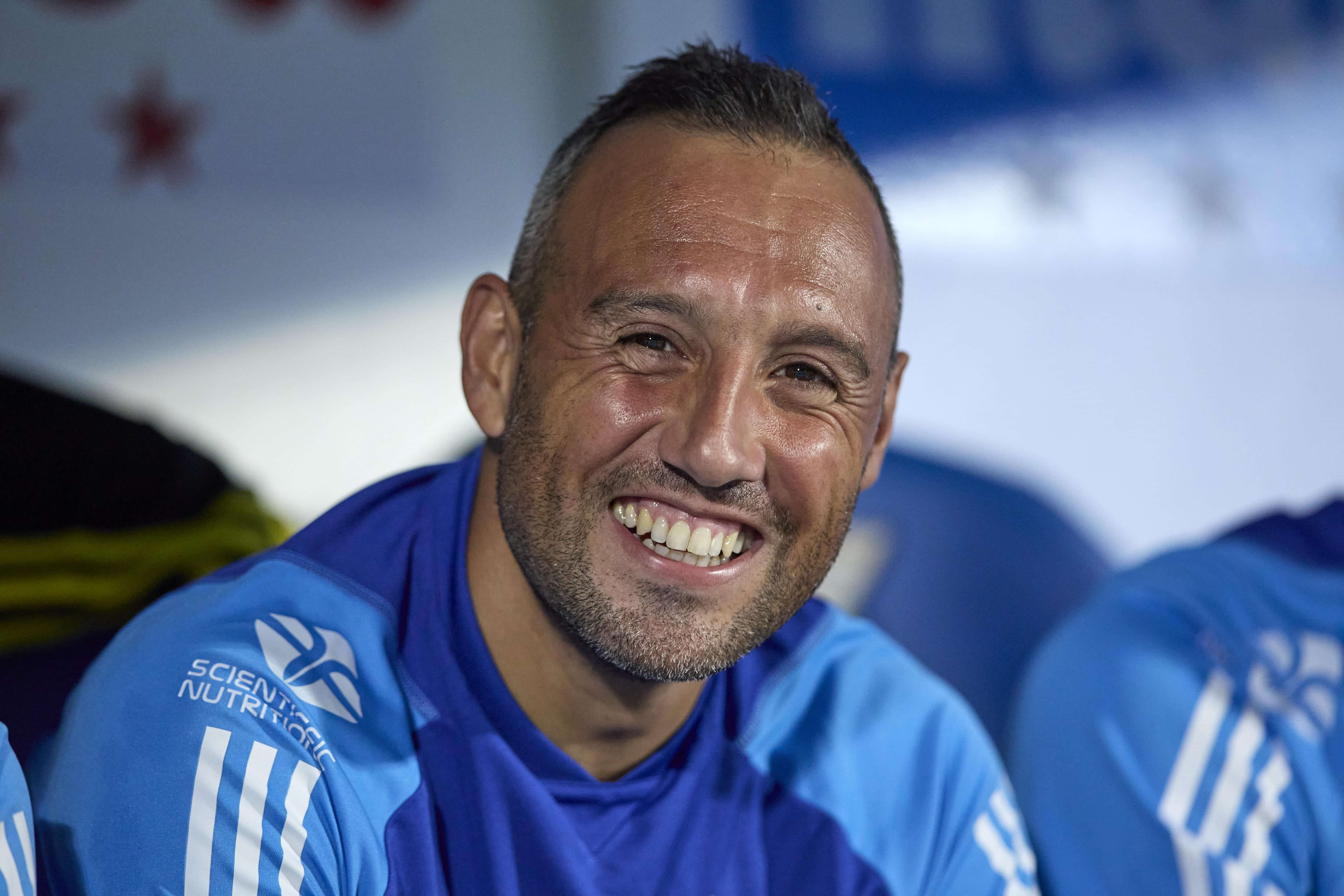 O carinho do povo &eacute; o melhor trof&eacute;u para Cazorla, vivendo o sonho de jogar em casa, no Real Oviedo