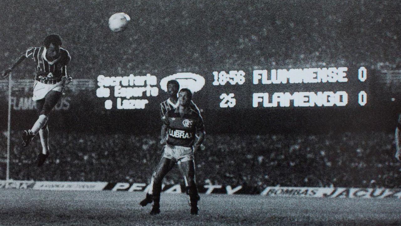 Em 1984, Fluminense conquistou o Carioca sobre o Flamengo e o Brasileiro em cima do Vasco - Foto: Flu Mem&oacute;ria
