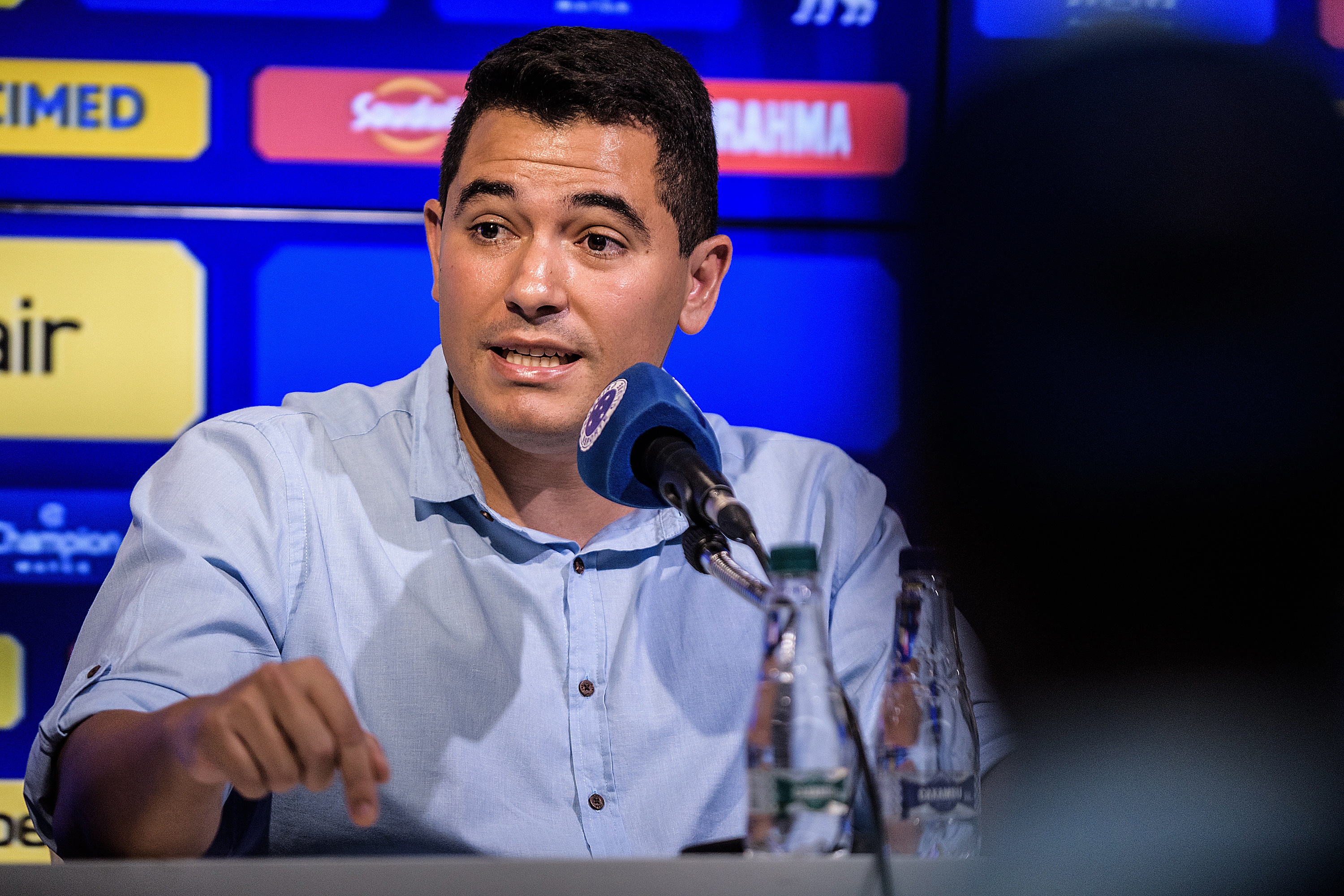 &lsquo;Enquanto n&atilde;o tiver fair play financeiro, vai ser uma loucura&rsquo;, dispara diretor do Cruzeiro