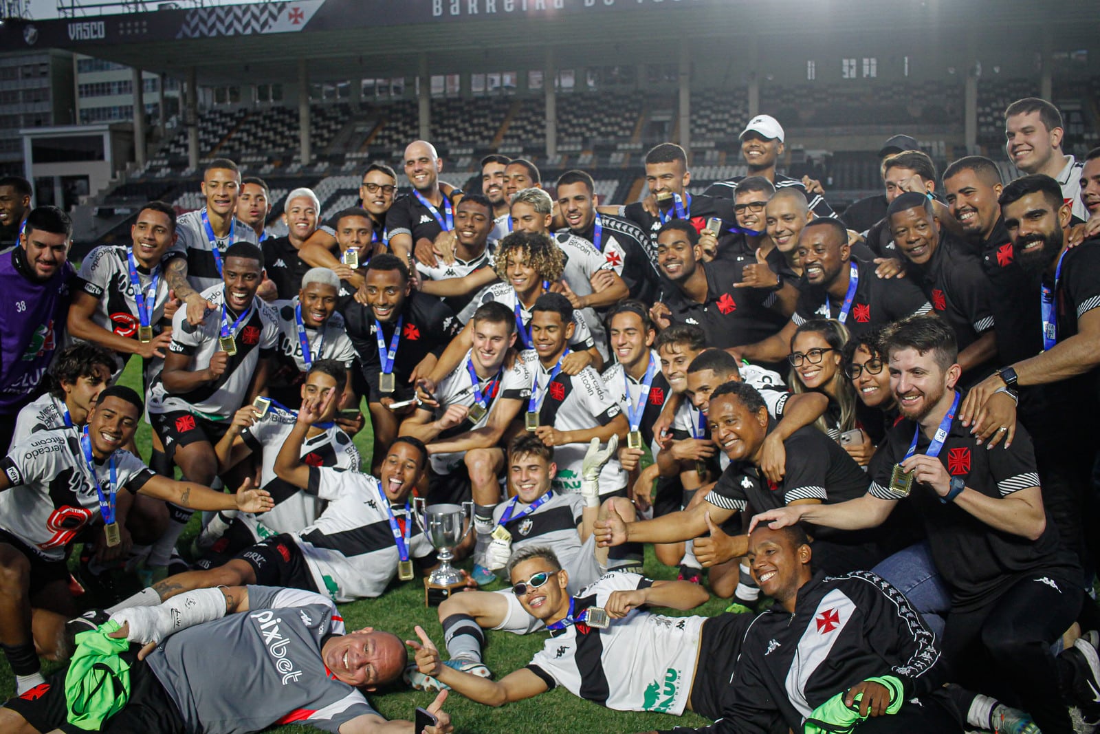 Mais t&iacute;tulos do que derrotas: como o sub-20 do Vasco chega para a Copinha de 2024