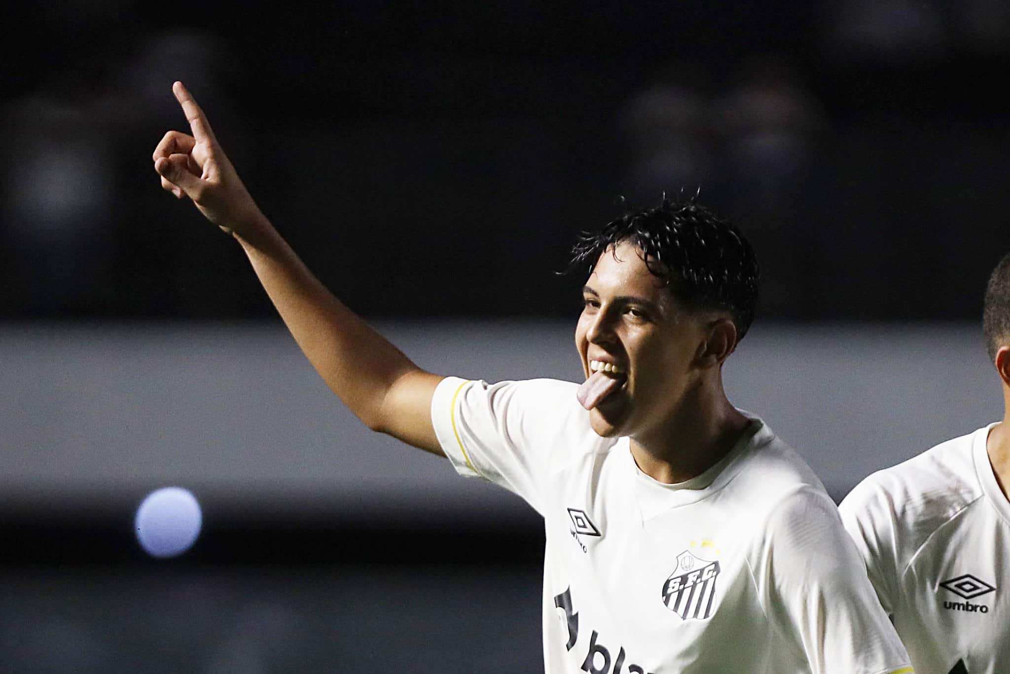 Press&atilde;o da torcida pesa e Santos cancela empr&eacute;stimo de promessa ao Gr&ecirc;mio