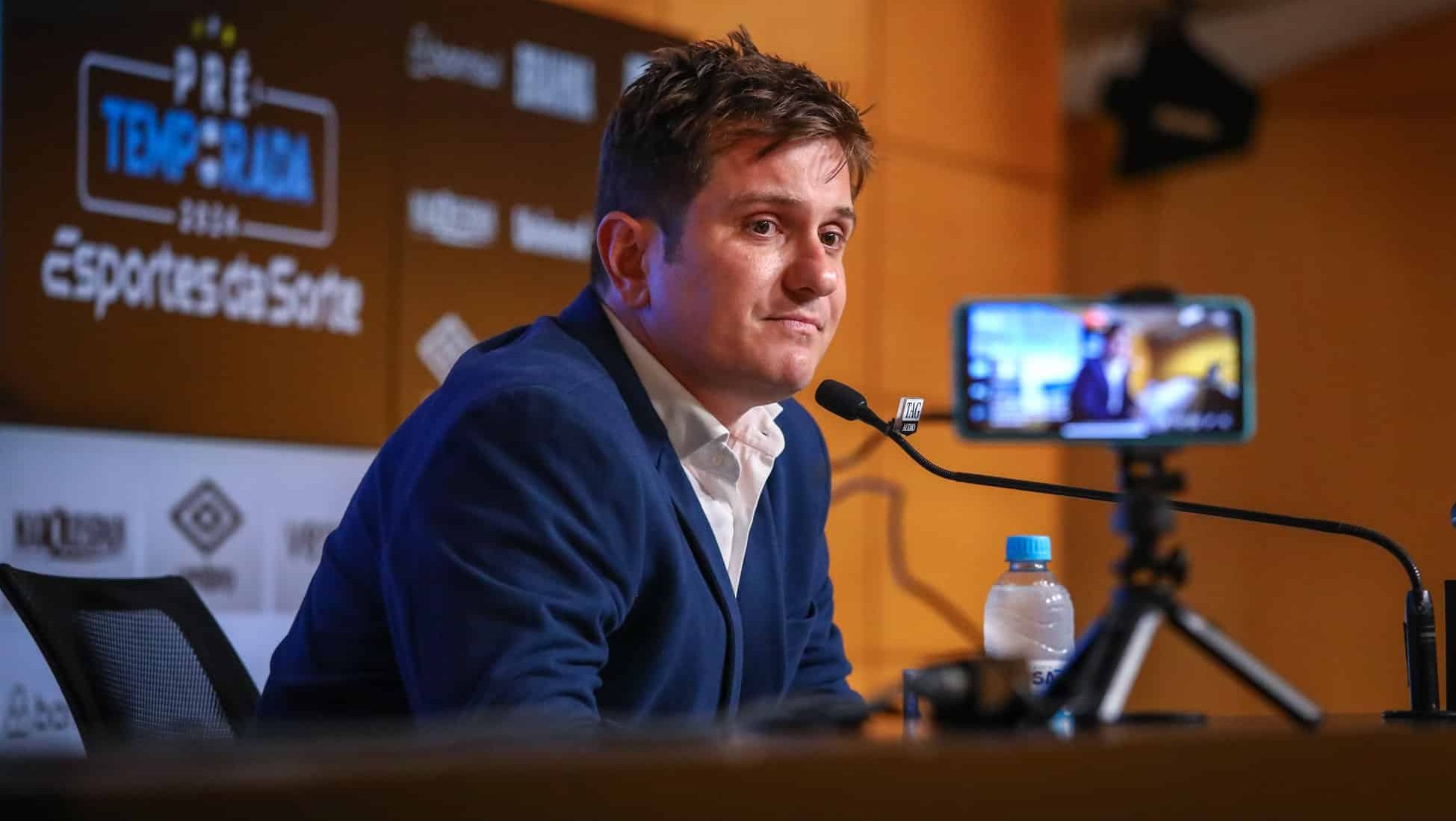 Dirigente revela verdadeiro motivo pelo qual Grohe n&atilde;o voltou ao Gr&ecirc;mio