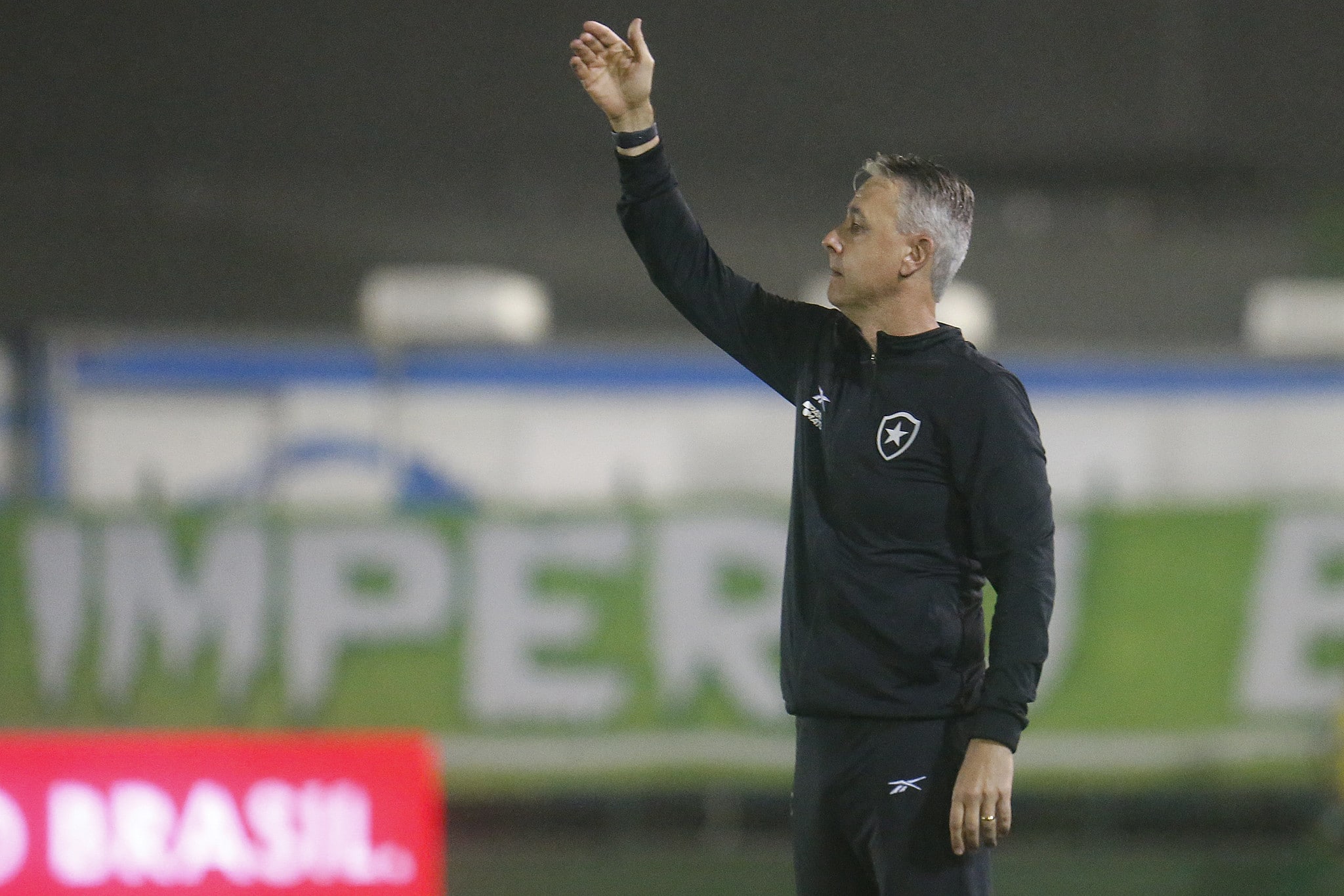 &lsquo;Faltou qualidade&rsquo; ao Botafogo, reconhece Tiago Nunes, que minimiza (grande) problema na lateral-direita