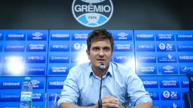 Gr&ecirc;mio acredita em evolu&ccedil;&atilde;o nas negocia&ccedil;&otilde;es por um centroavante ap&oacute;s o fechamento da janela europeia