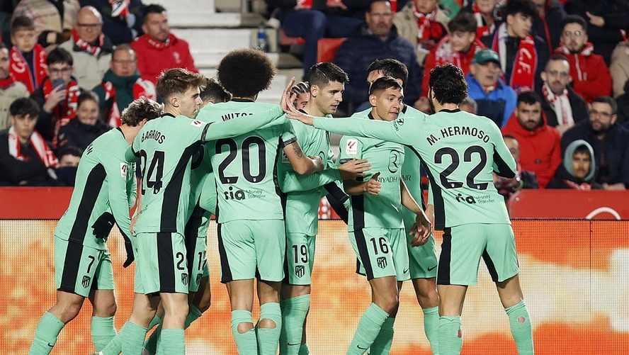Atl&eacute;tico de Madrid afunda o Granada e fica mais perto de vaga direta para a Champions League