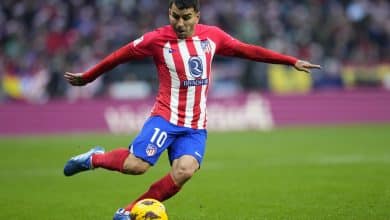 Atl&eacute;tico de Madrid pretende ir ao mercado, mas depende de venda de &Aacute;ngel Correa