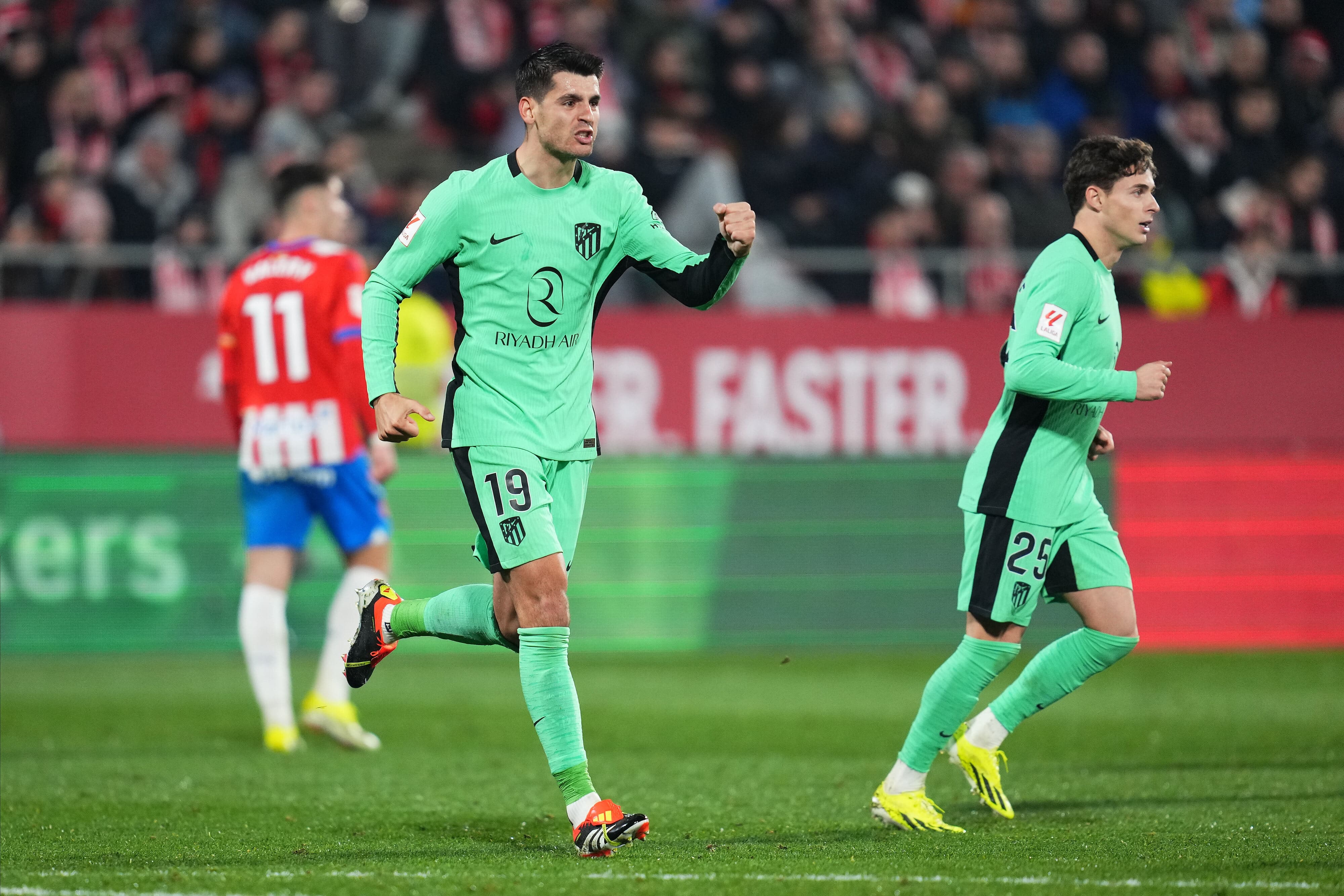 Veja fotos dos poss&iacute;veis novos (e diferent&otilde;es) uniformes do Atl&eacute;tico de Madrid