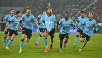 Leverkusen passa aperto diante do Augsburg, mas marca no fim e vence jogo dram&aacute;tico