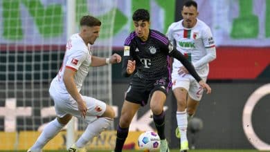 Bayern joga mal, de novo, mas conta com defesa de p&ecirc;nalti de Neuer para vencer o Augsburg na Bundesliga