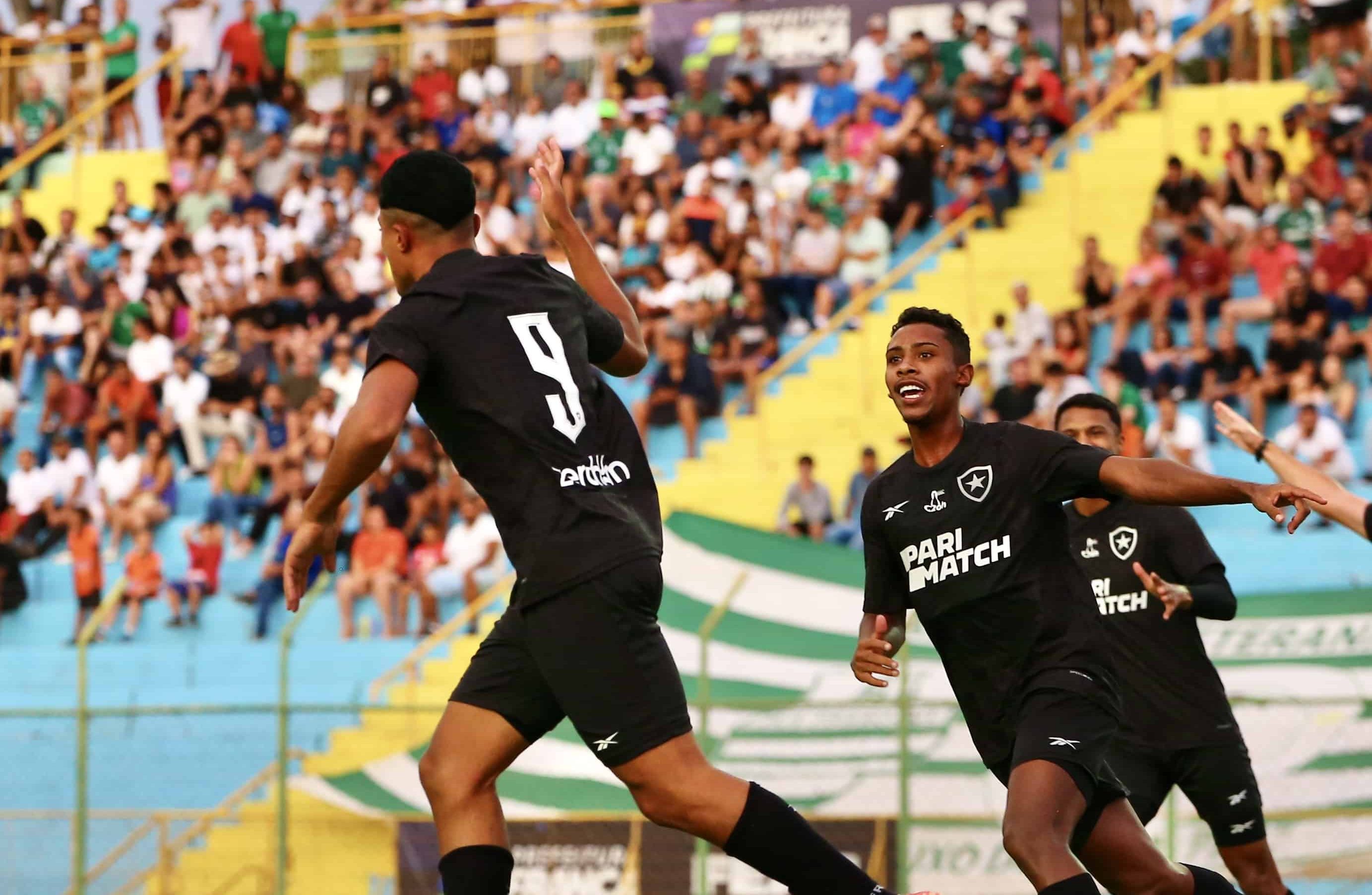 Botafogo vence mais uma e avan&ccedil;a para a segunda fase da Copinha com 100% de aproveitamento