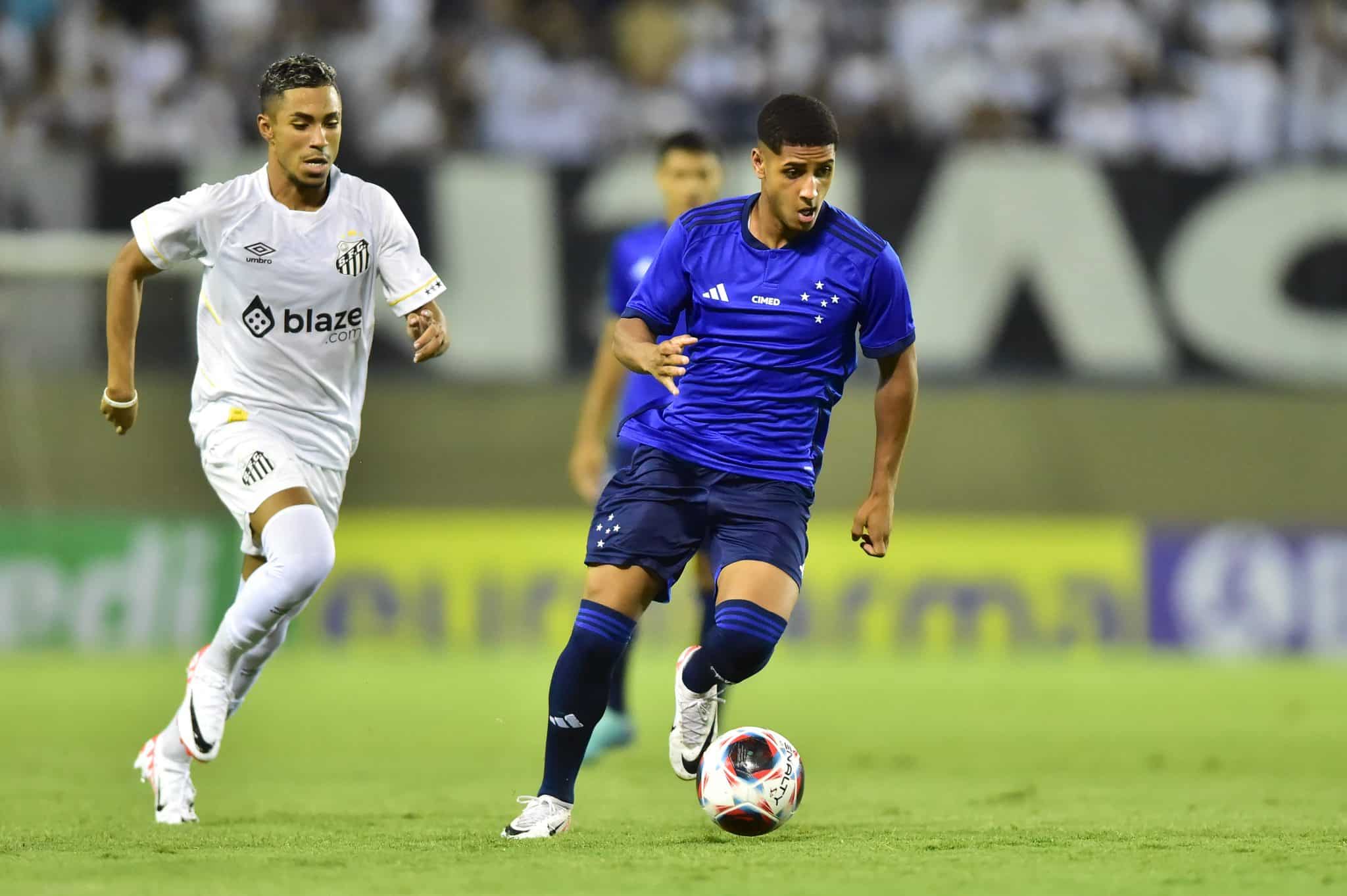 D&eacute;j&agrave; vu? Cruzeiro vence o Santos por 3 a 0 e vai &agrave;s quartas de final da Copinha