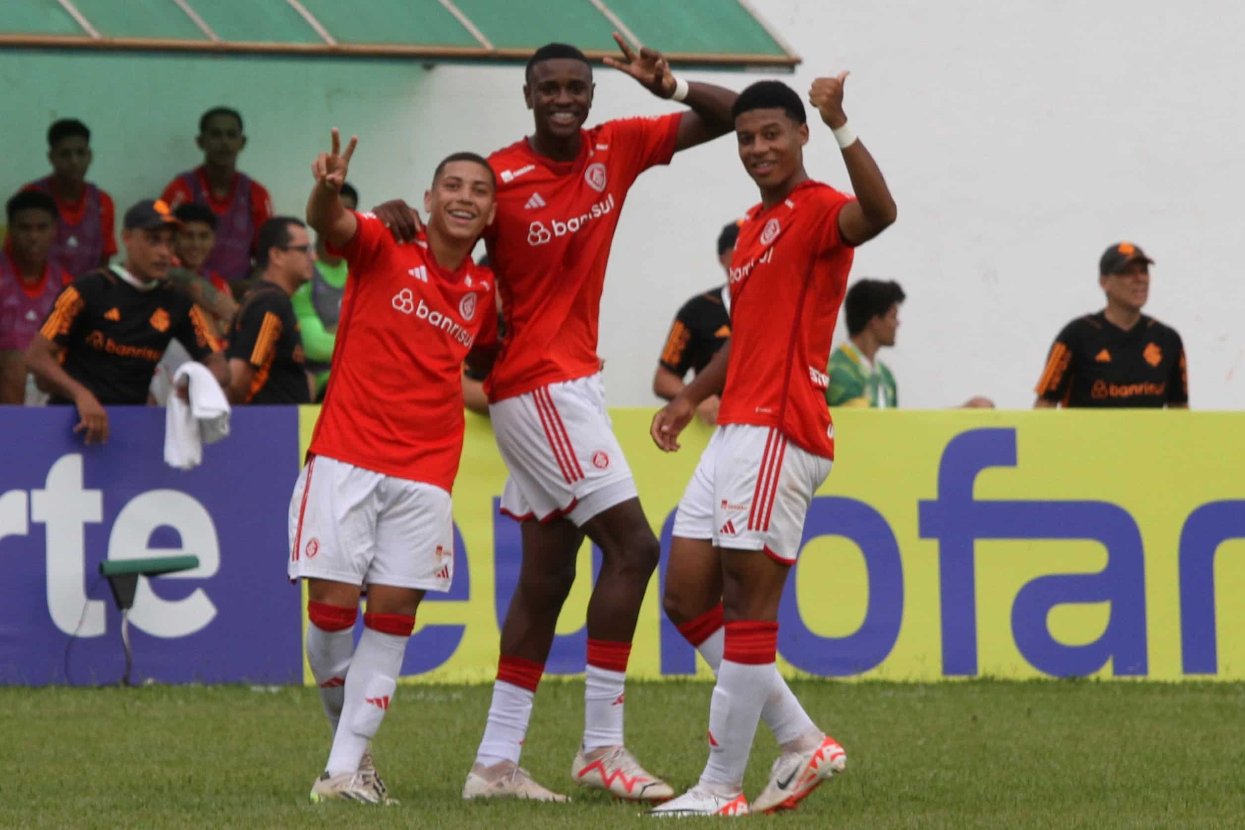 Com direito a gola&ccedil;os, Internacional estreia na Copinha com goleada sobre o Santa Cruz/SE