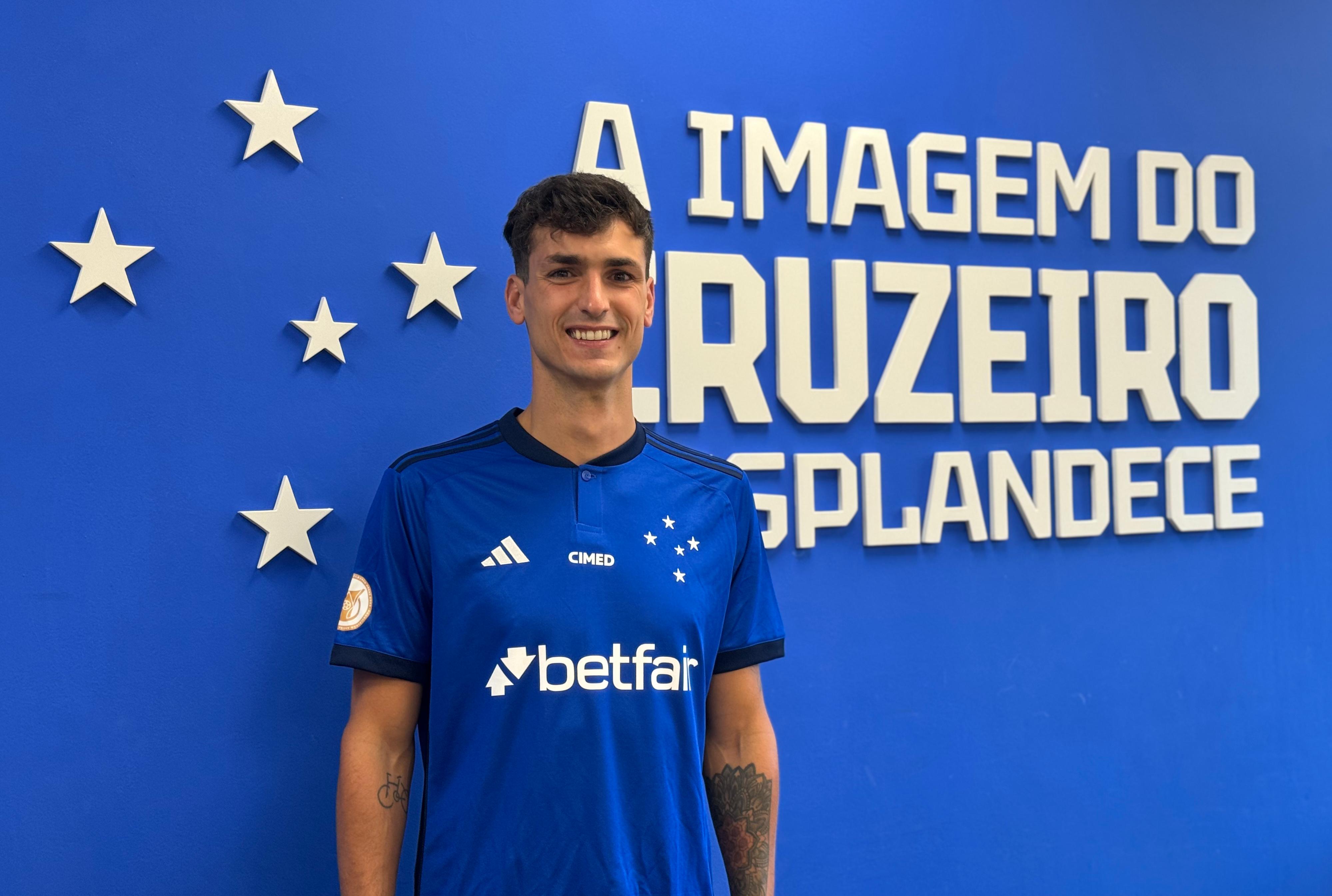 Habemus artilheiro: Cruzeiro anuncia Juan Dinenno, esperan&ccedil;a de gols para 2024