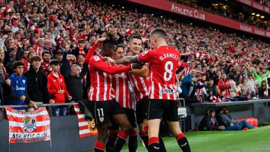 Athletic Bilbao se vinga da Real Sociedad, vence d&eacute;rbi basco e sobe ao 3&ordm; lugar em La Liga