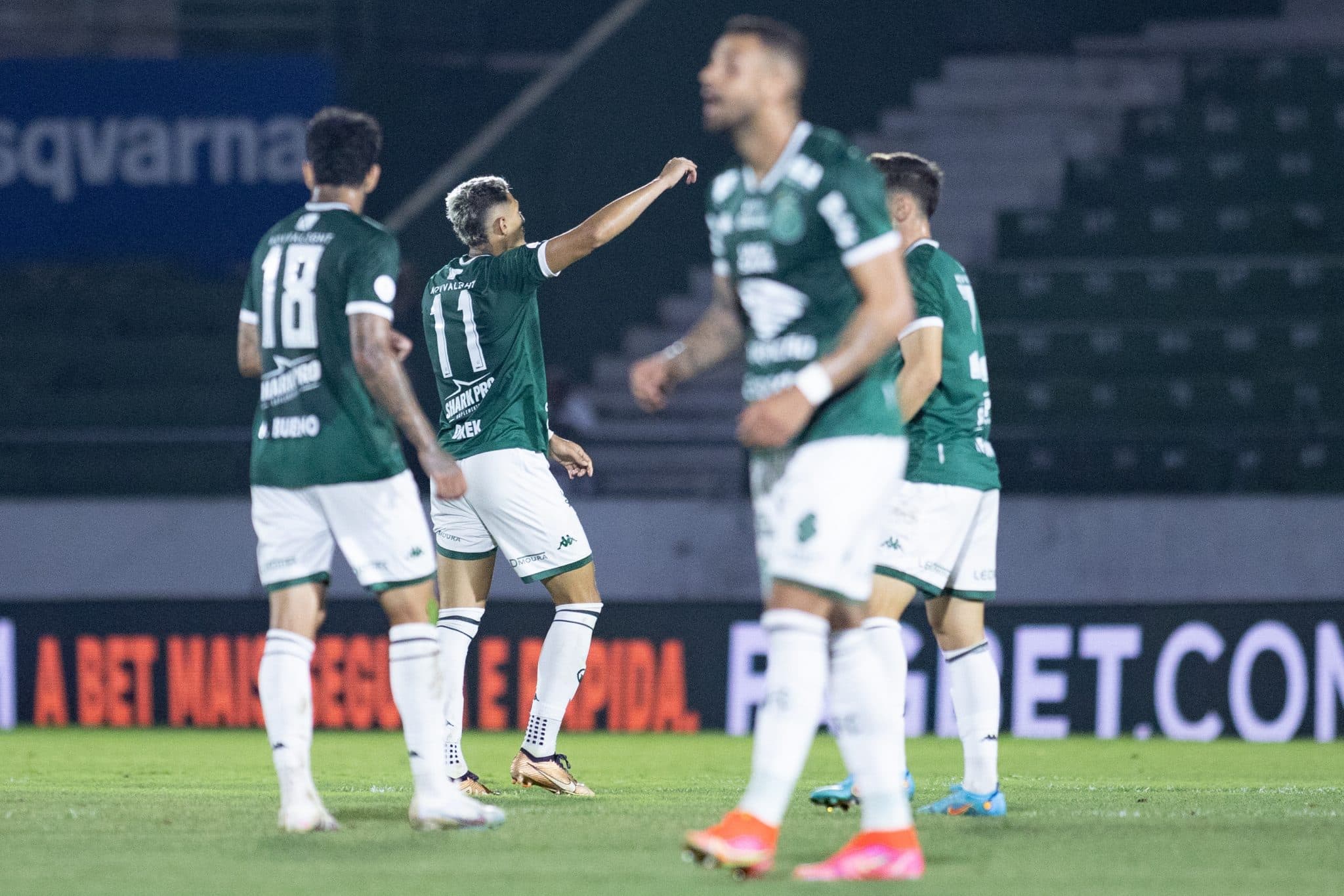 Guarani aposta em experi&ecirc;ncia e em meio-campo forte para surpreender no Campeonato Paulista