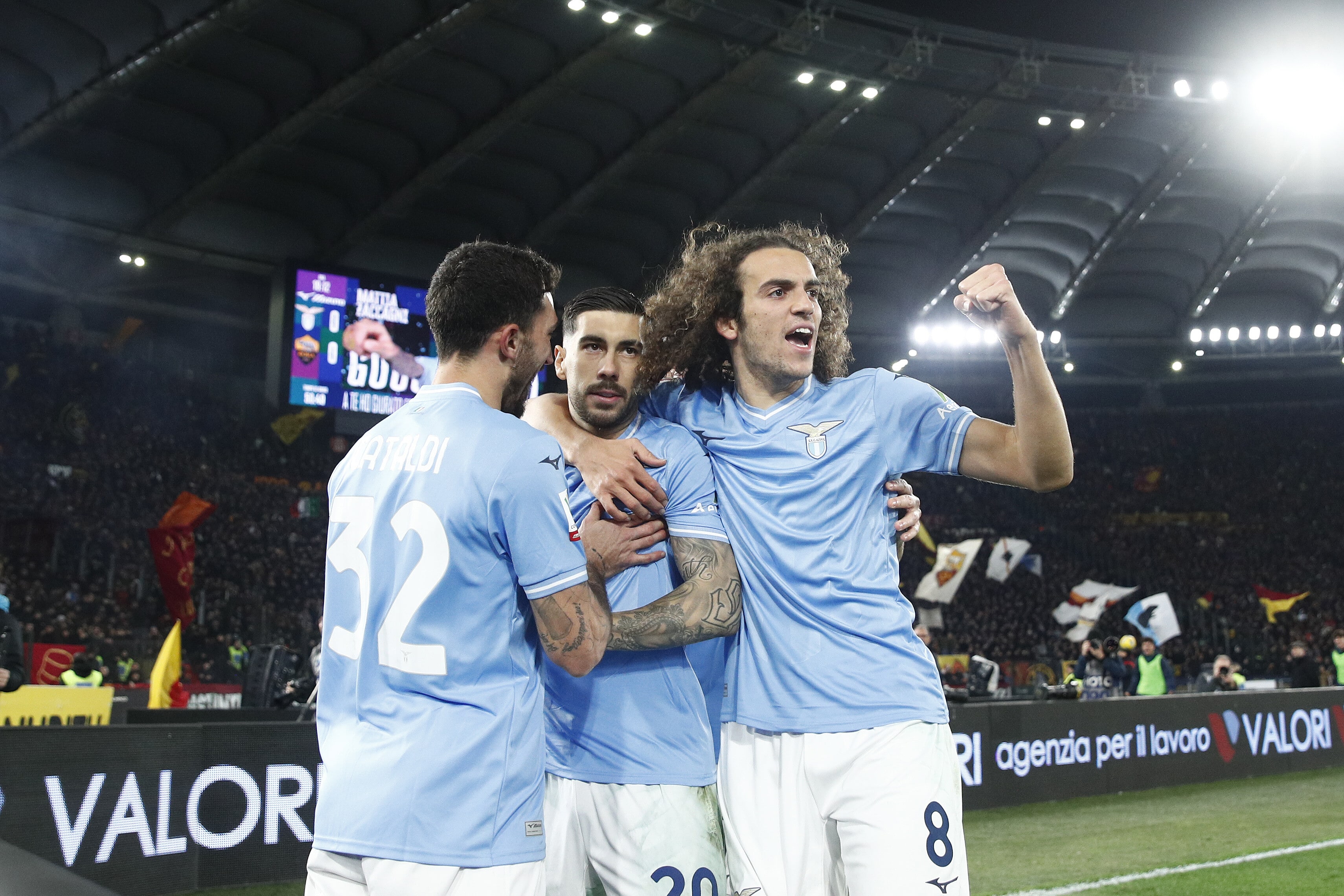 Roma n&atilde;o entra em campo, e Lazio avan&ccedil;a na Copa da It&aacute;lia por estar mais acordada no Derby della Capitale