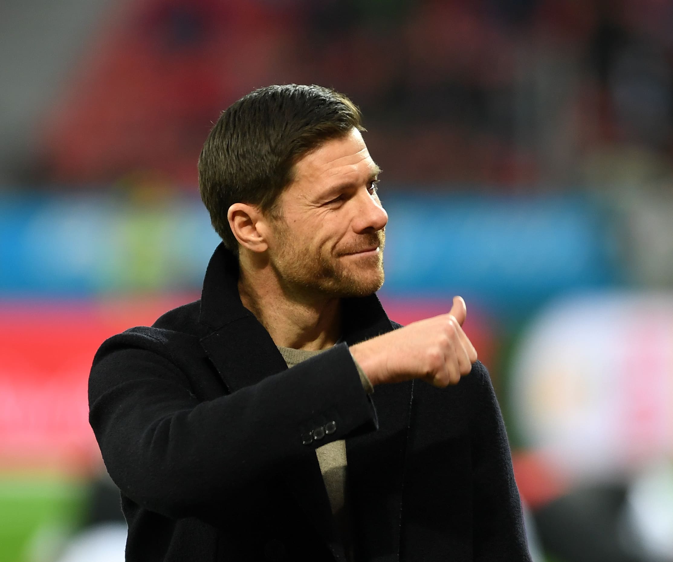 Sil&ecirc;ncio, entra em campo hoje o Leverkusen de Xabi Alonso: azar do Augsburg