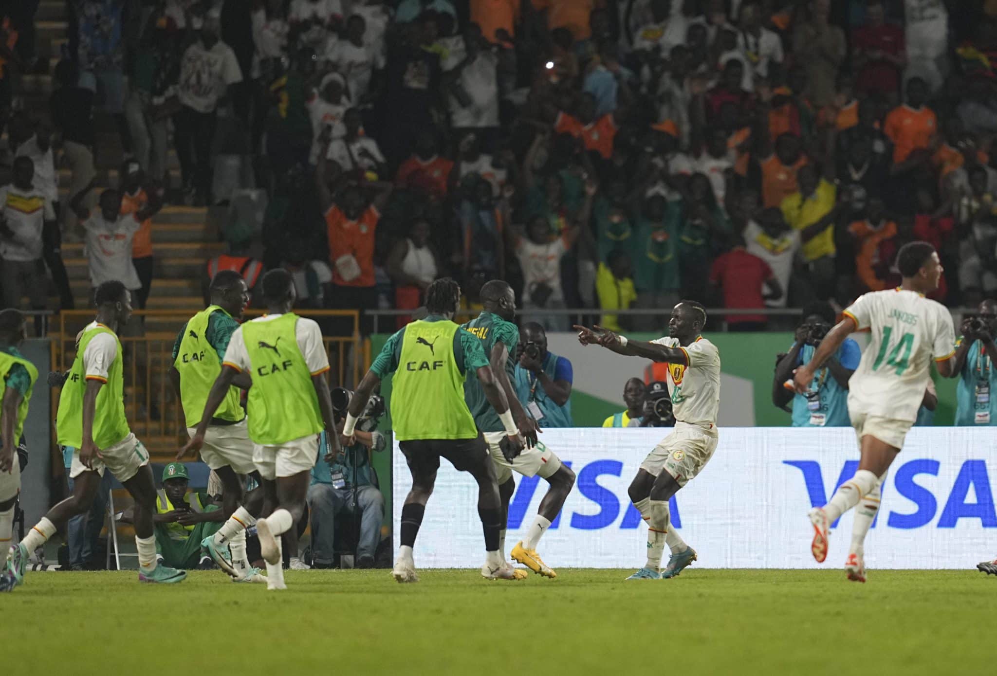 Senegal vence mais uma e se garante nas oitavas da CAN, enquanto Camar&otilde;es se complica