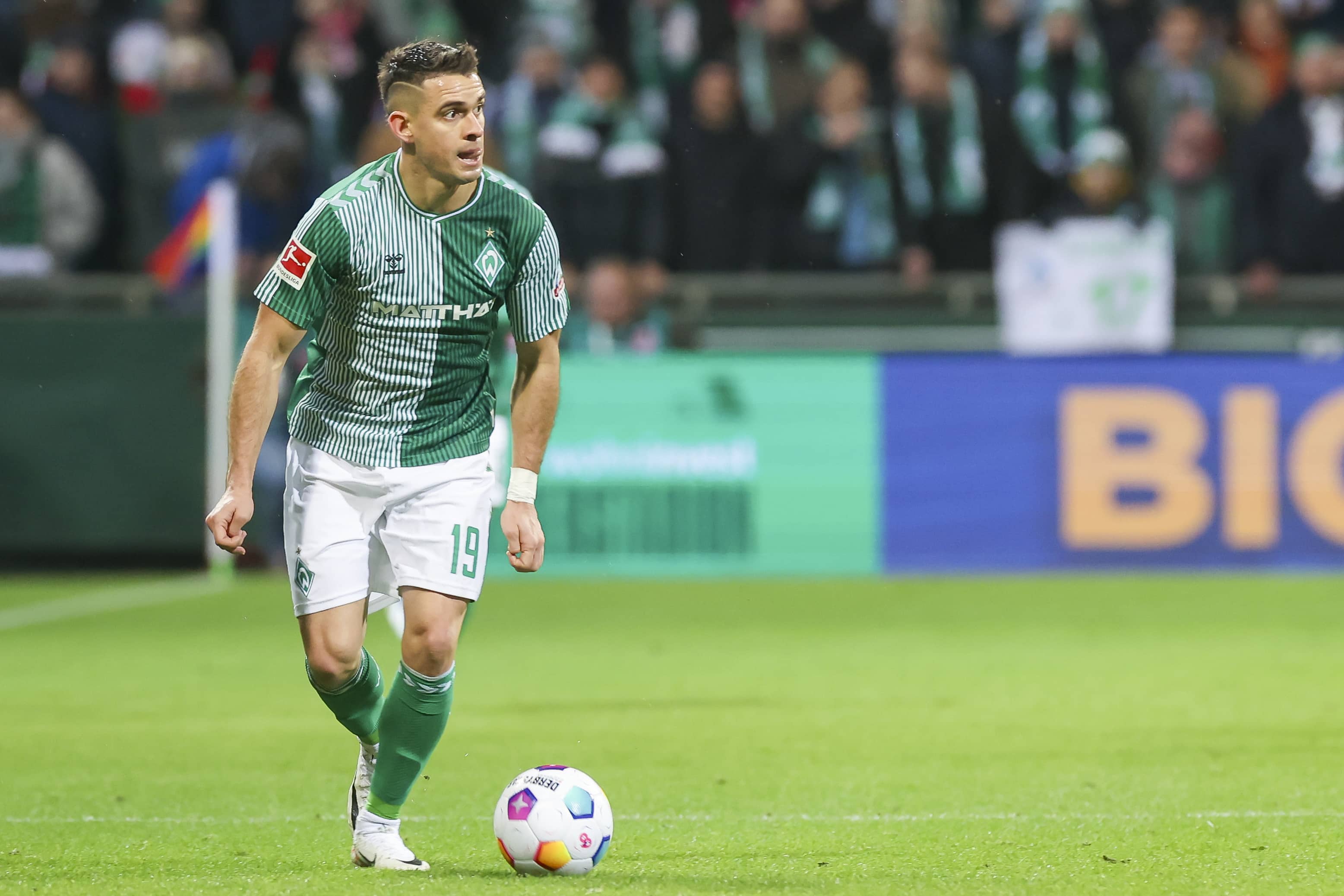 Werder Bremen n&atilde;o quer perder Borr&eacute; para o Internacional, mas admite liber&aacute;-lo se for lucrativo para o clube