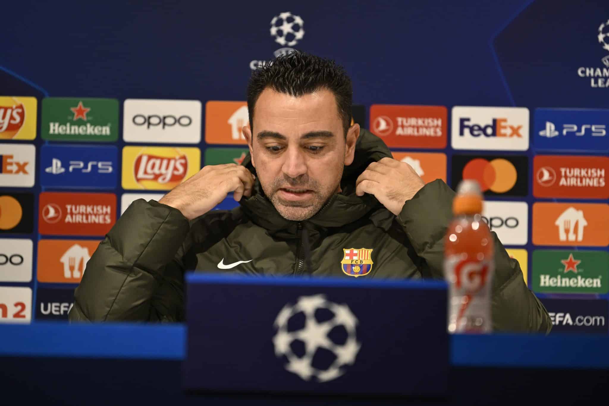 N&atilde;o foi s&oacute; teimosia: explicamos como Xavi foi de vencedor a fracassado no Barcelona