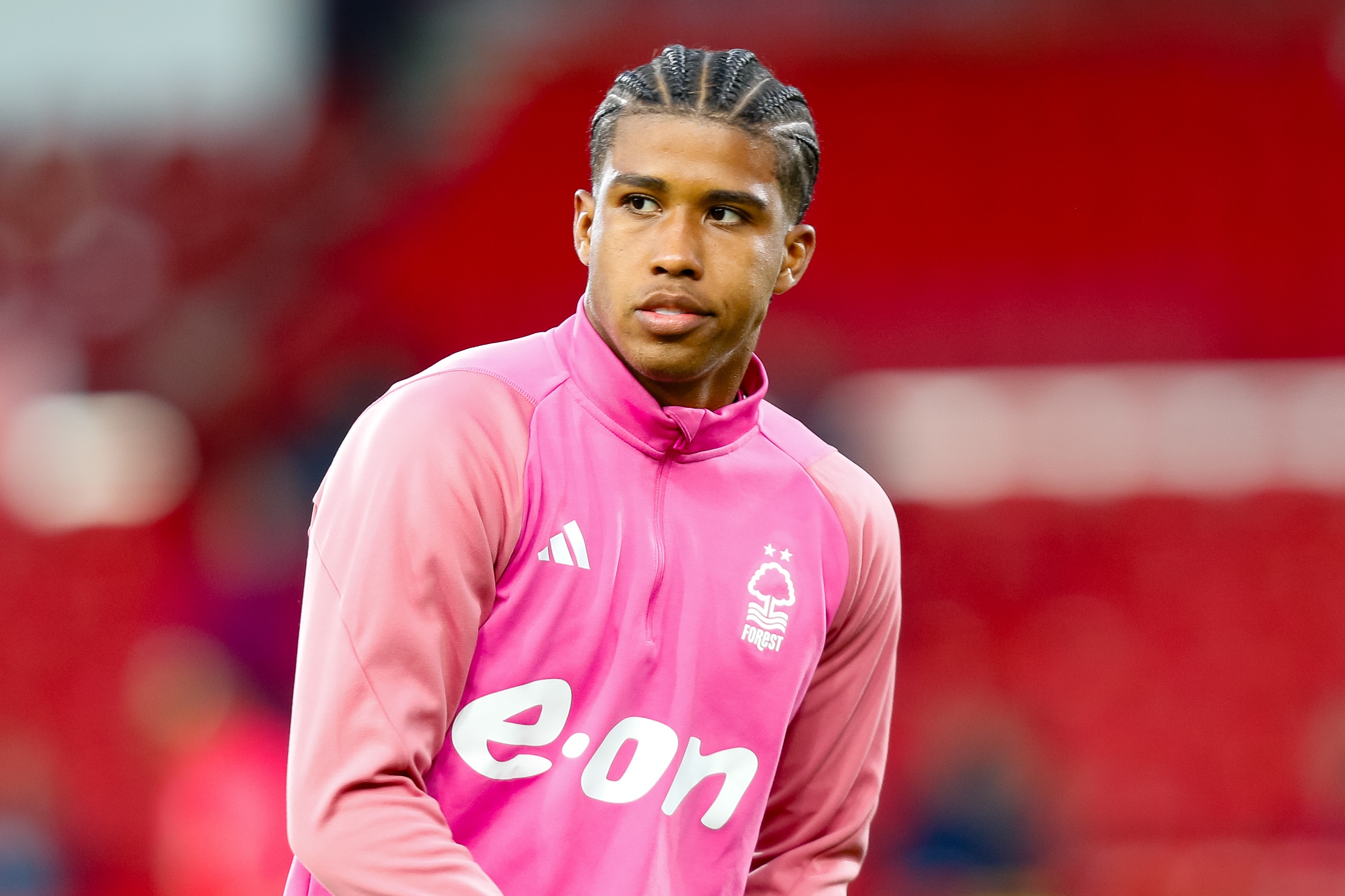 Ainda com incerteza sobre o futuro, Andrey Santos volta ao Chelsea depois de empr&eacute;stimo frustrante